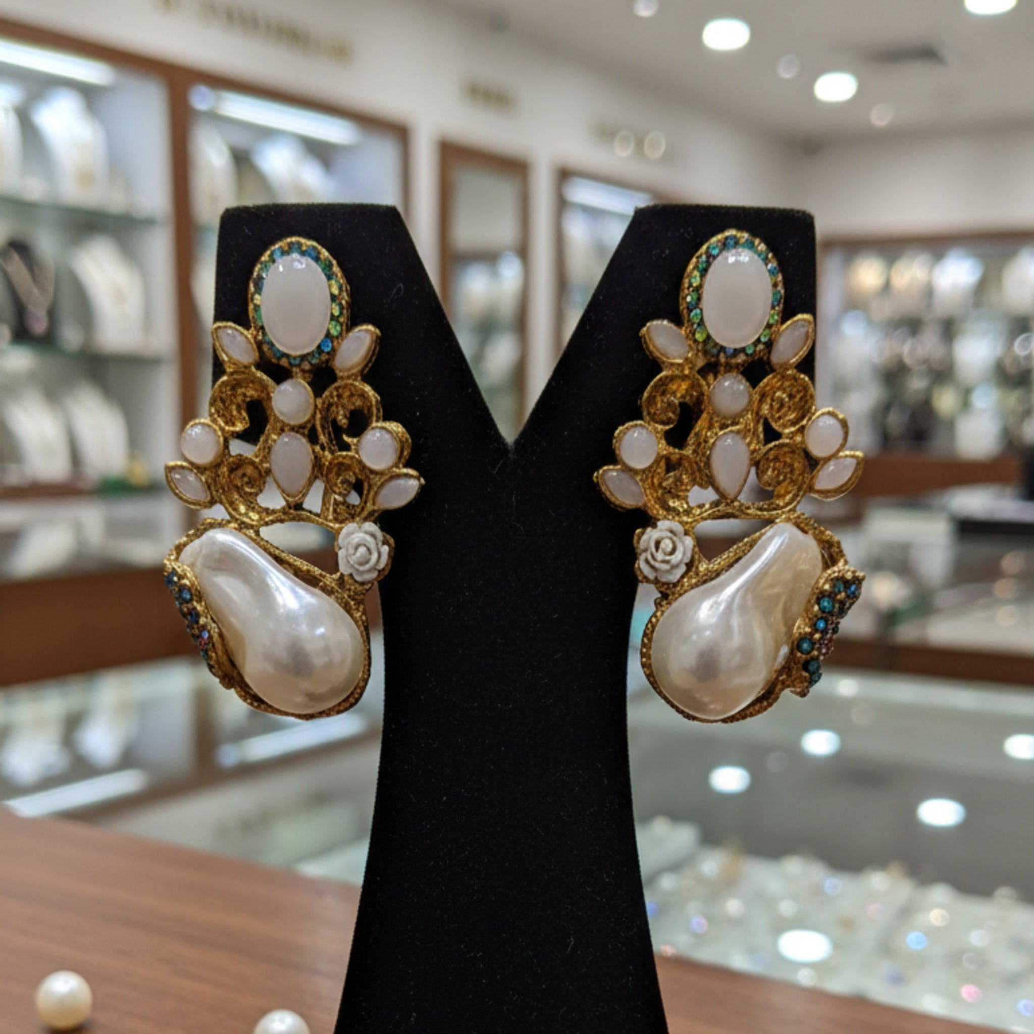 Antique Golden Turkish Jhumka Earrings (FSE219)