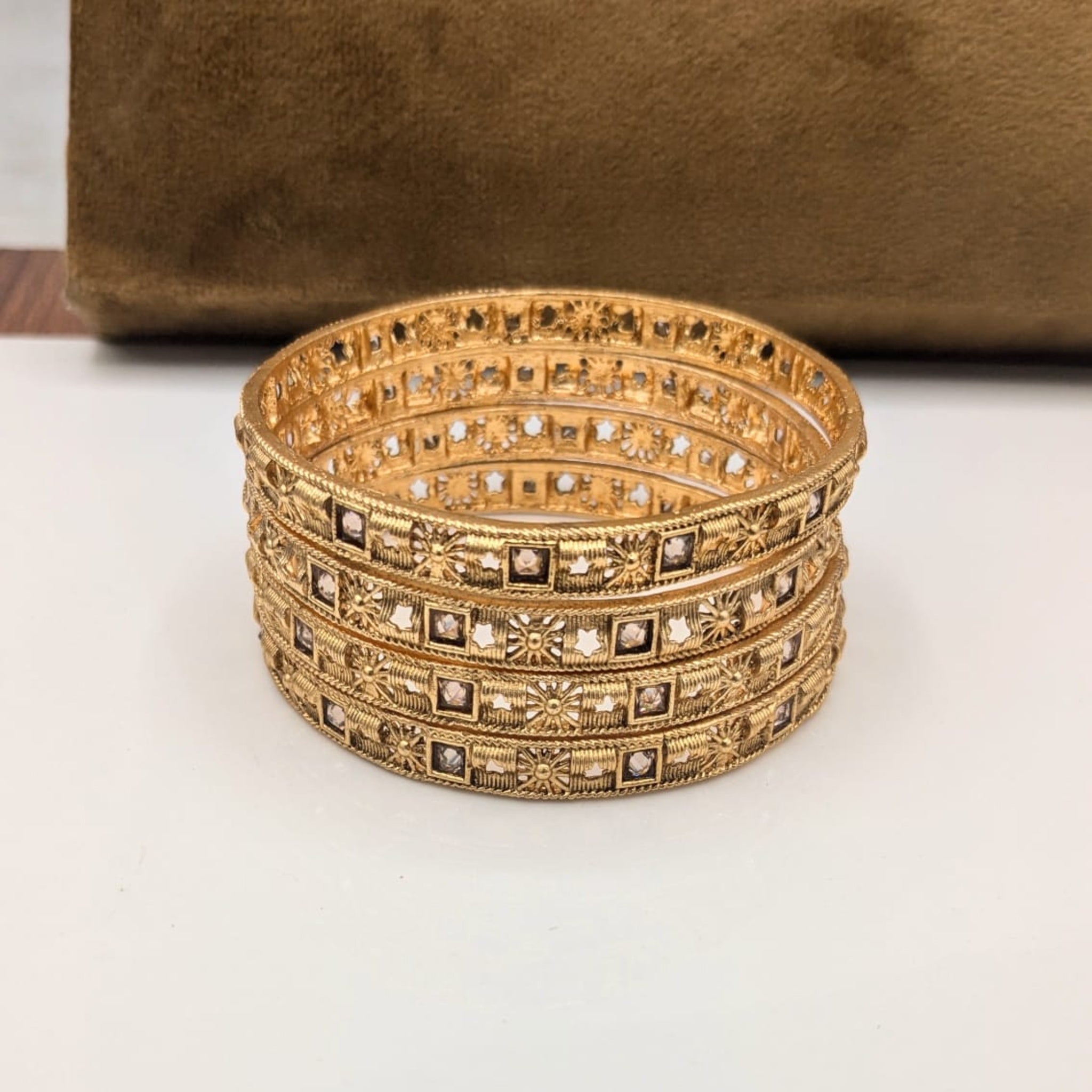 Rajwari Bangle 4 Pc Set (FSRB94)