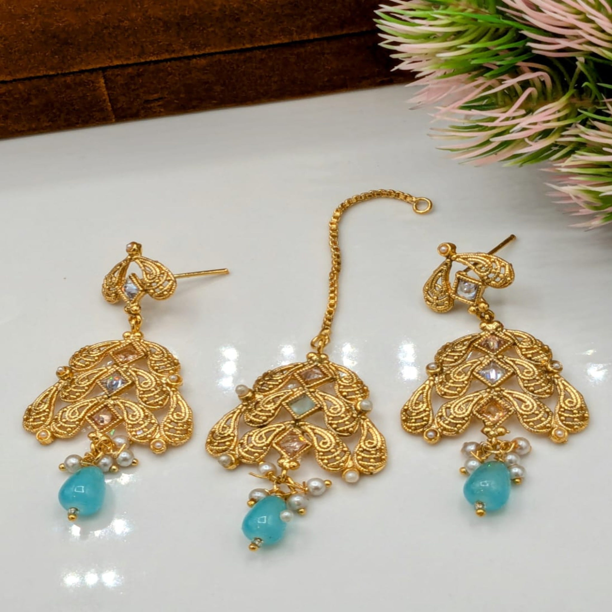 Elegant Style 3 Pc Bindi Ear Ring