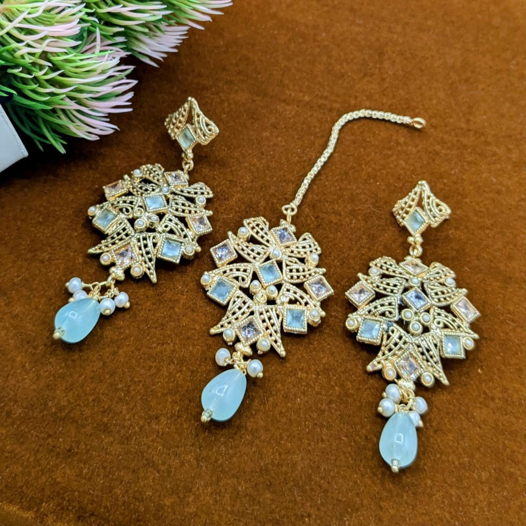 Silver Elegant Style 3 PC Bindi Ear Ring