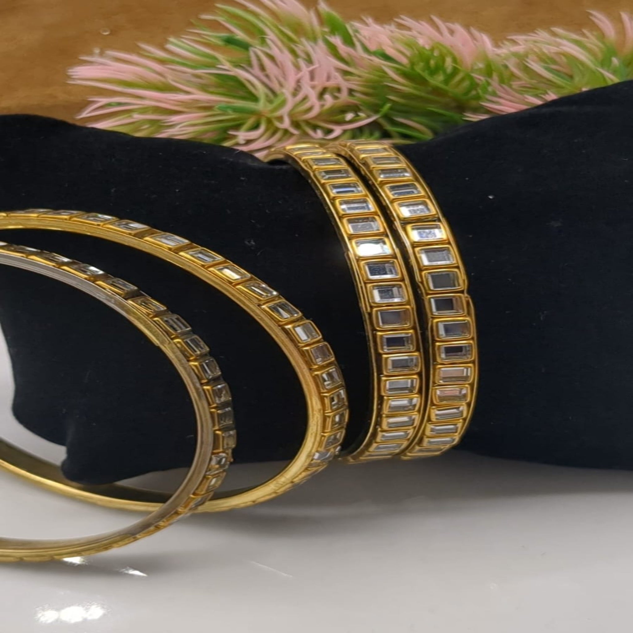 4 Pc Stone Metal Bangles (FSB3)