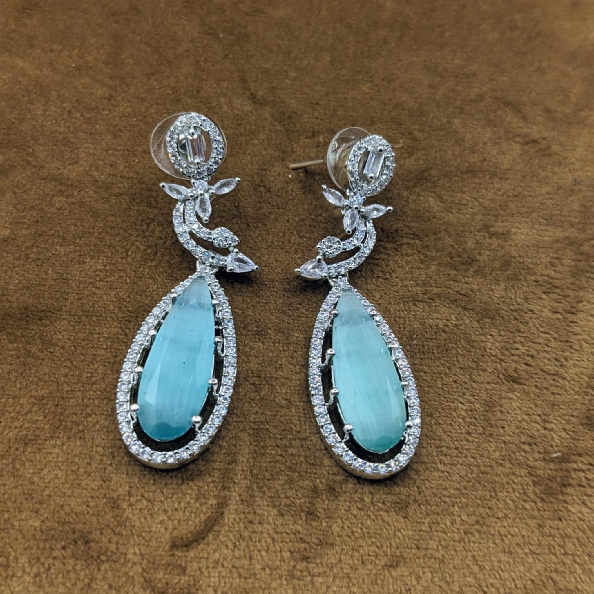 Elevate Silver AD Ear rings (FSE43)