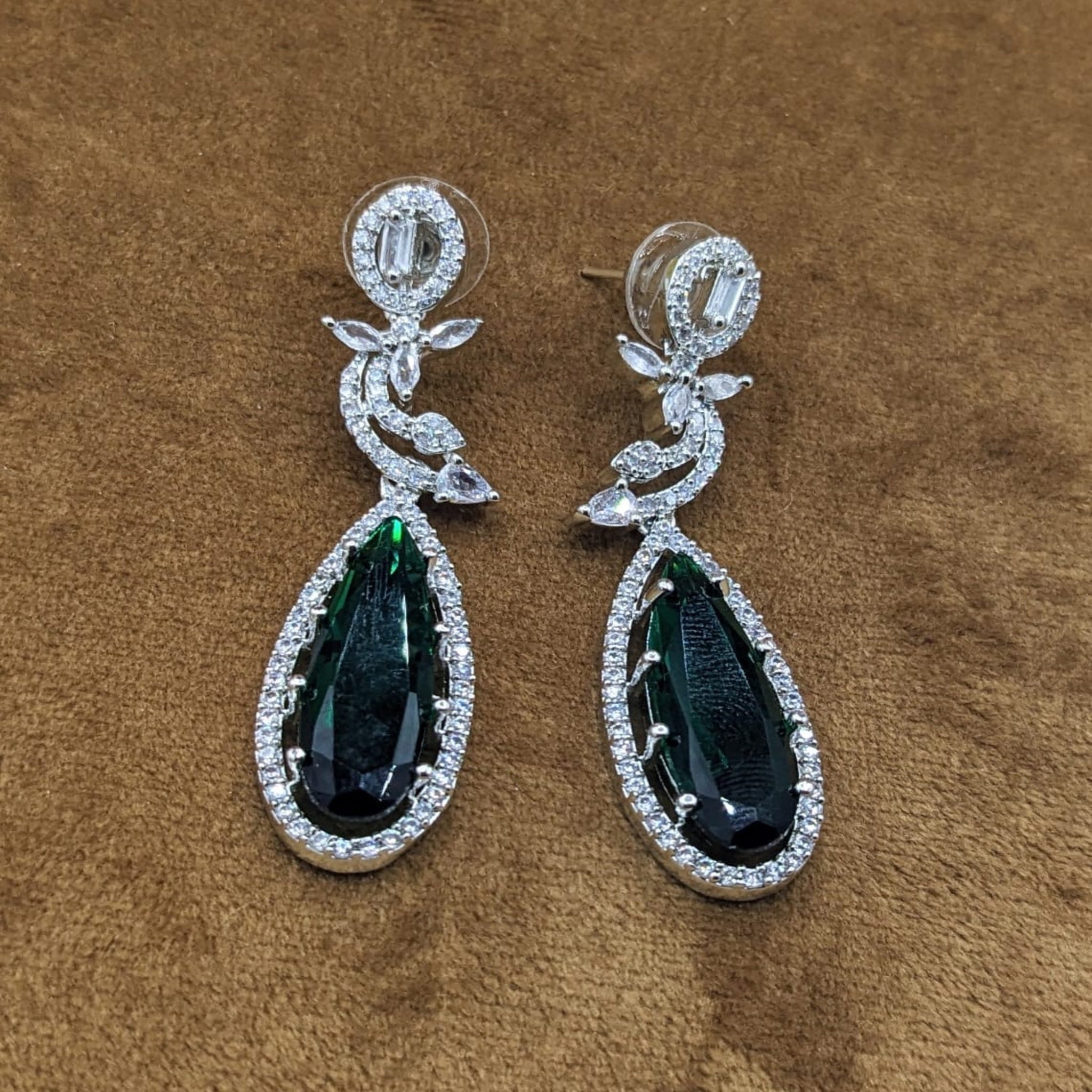 Elevate Silver AD Ear rings (FSE43)