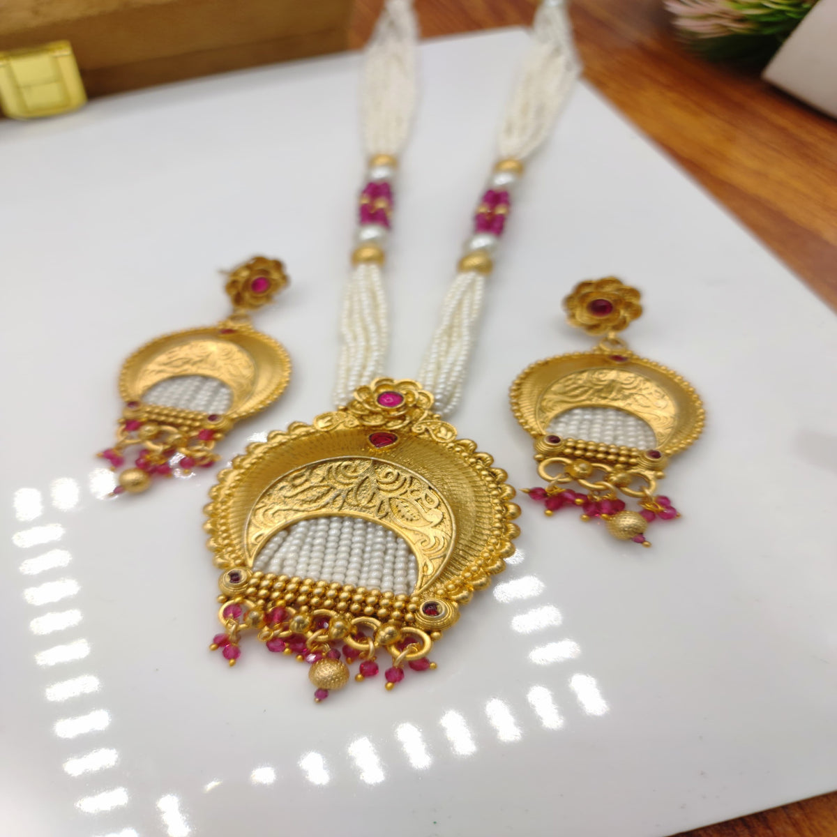 Rajwari Elegant Maala Set (FDM66)
