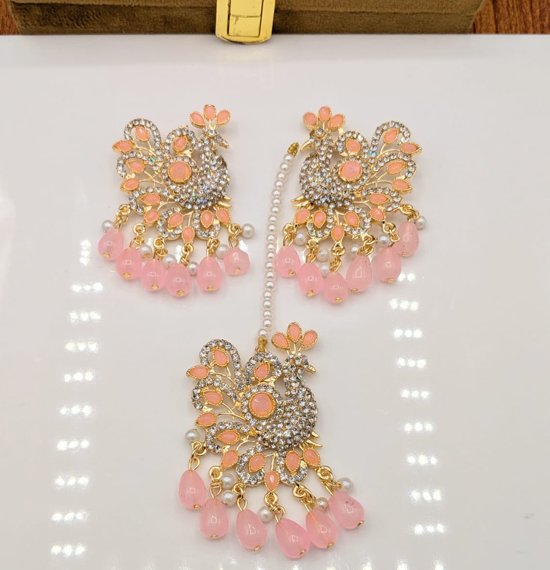 Peacock Style Bindi Ear Rings Set (FSE23)