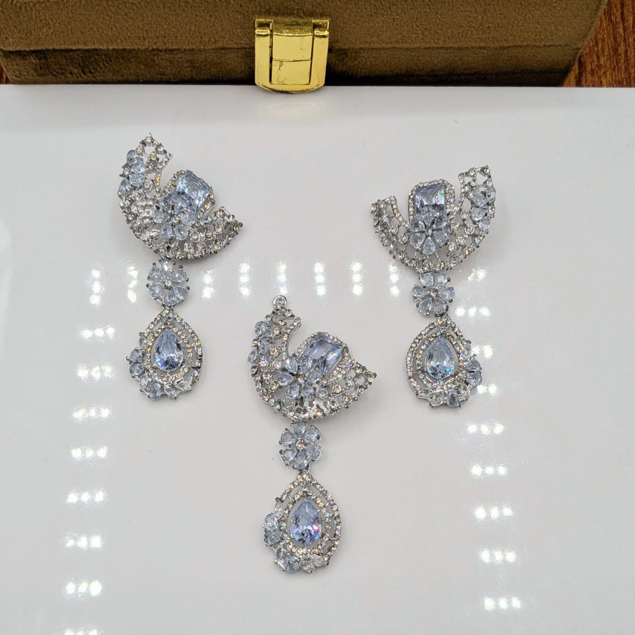 Silver Zircon Bindia Ear Ring Set