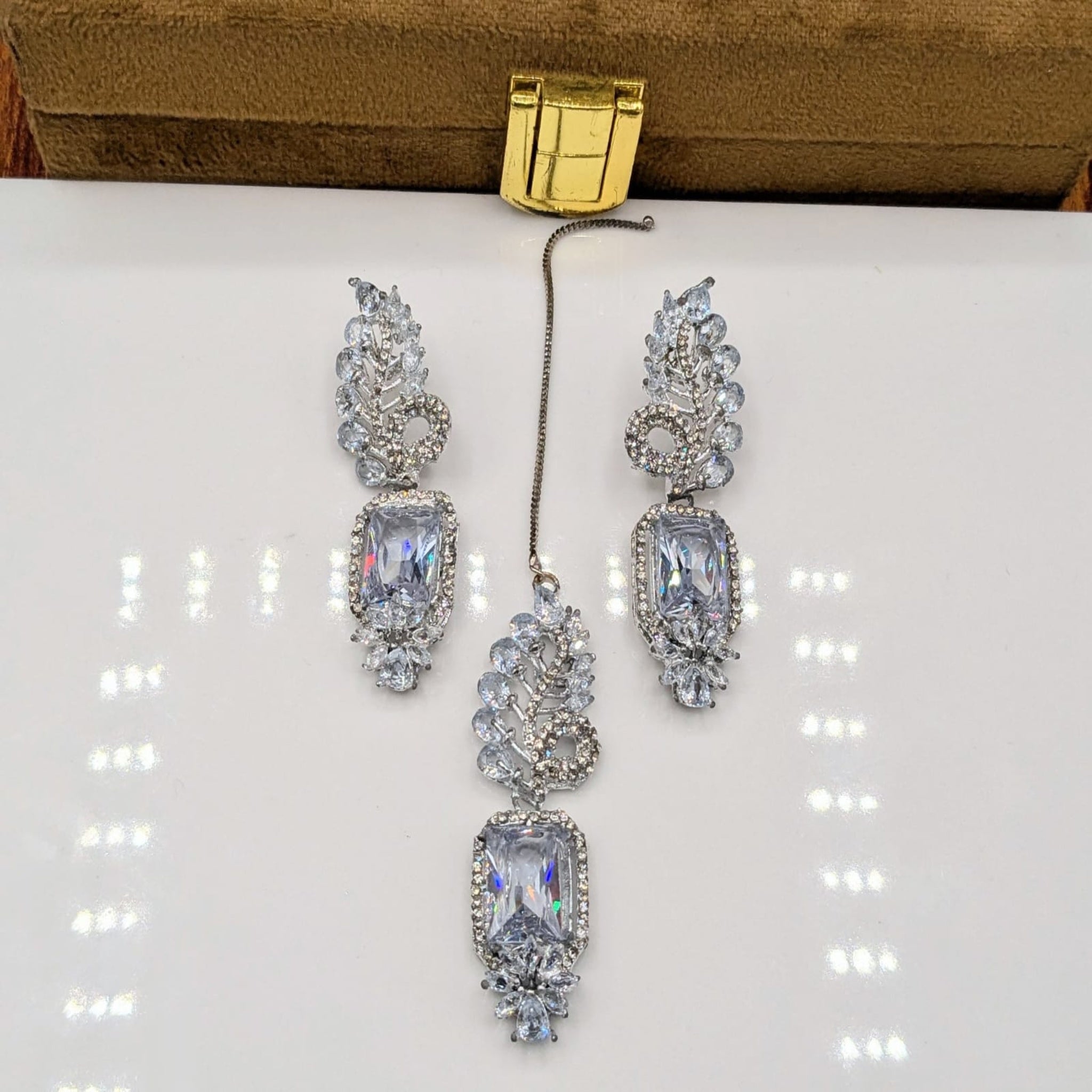 Silver Zircon Bindia Ear Rings