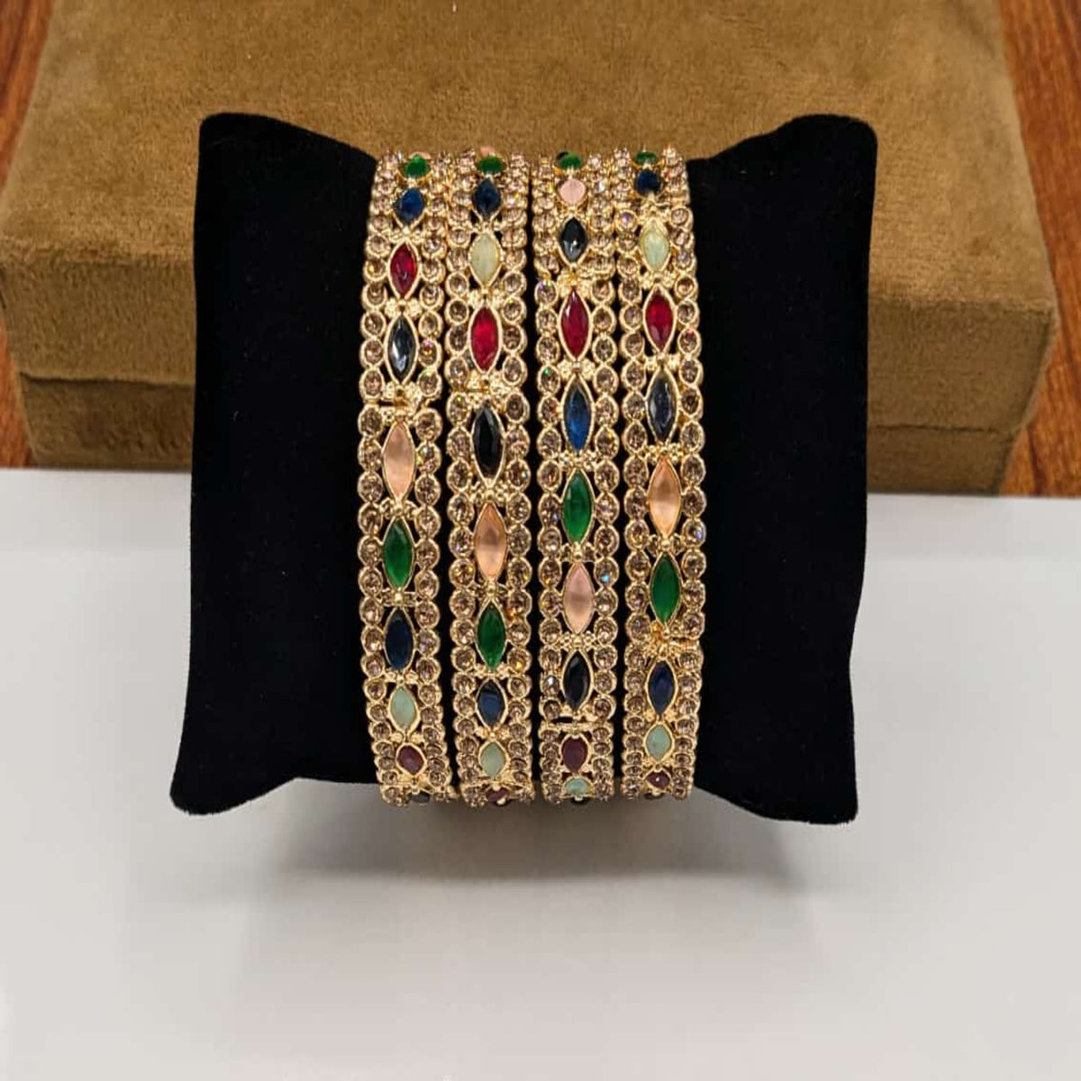 Beautiful Multi 4 pc Bangles (FSB9)
