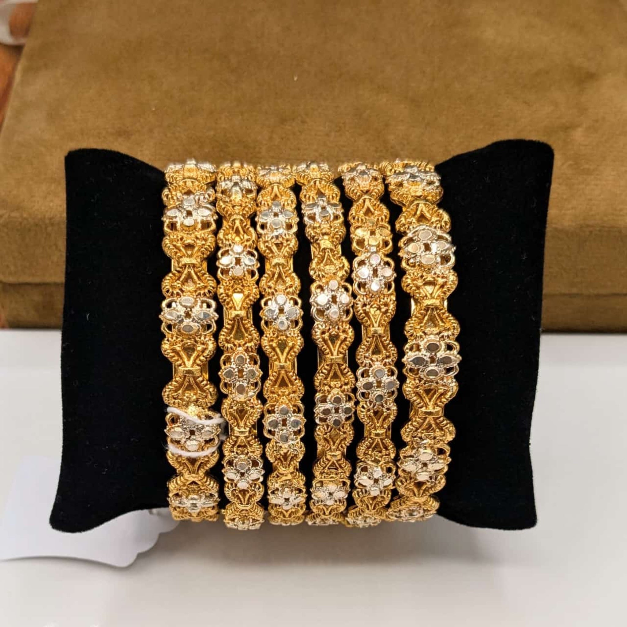 Rodium Elegant Bangles (FSB13)