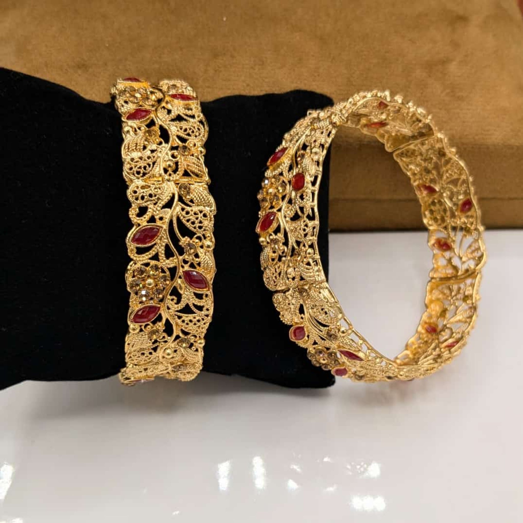 Red Stone Golden Kara Bangles (FSKB84)