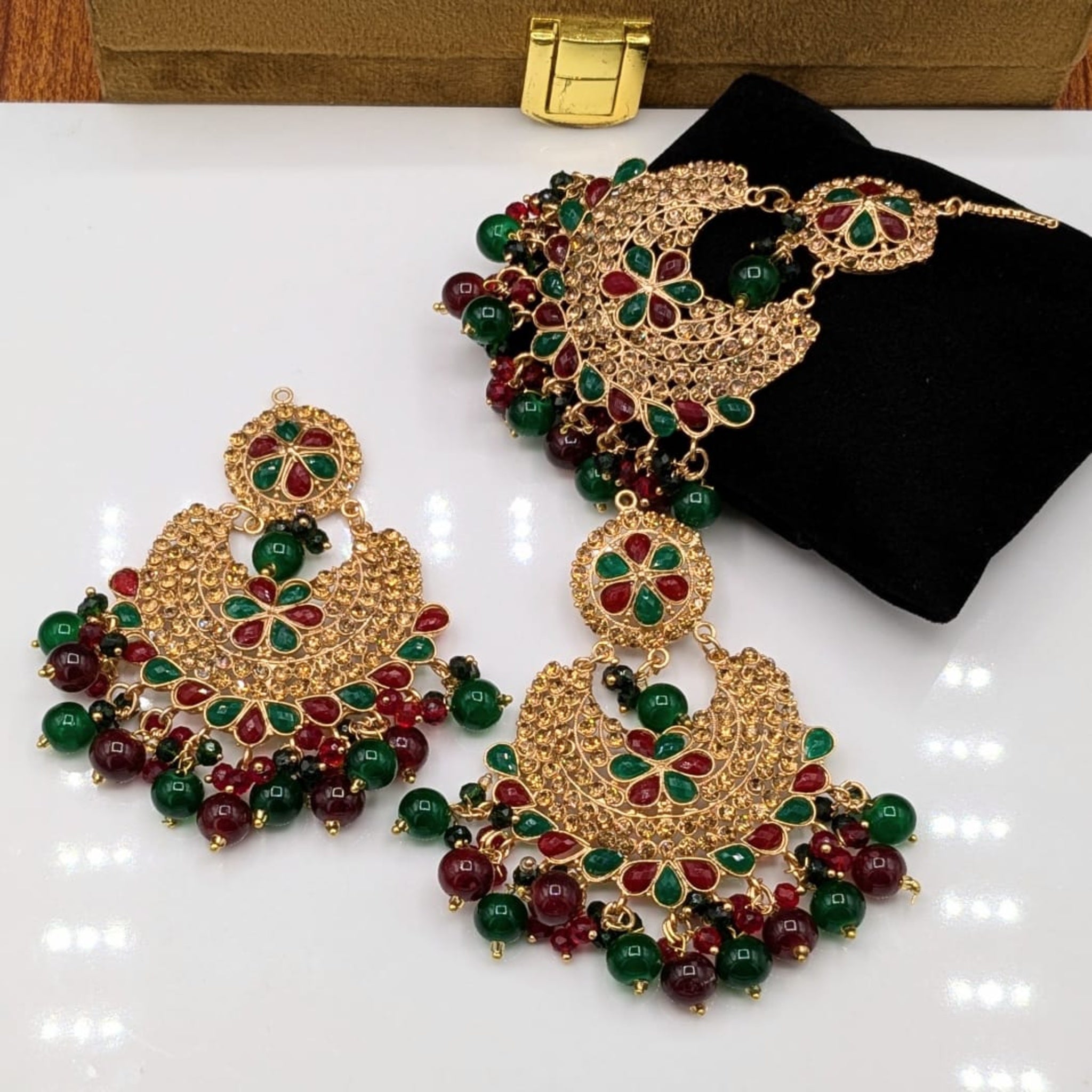 Sheesha Kundan Binida Ear Rings