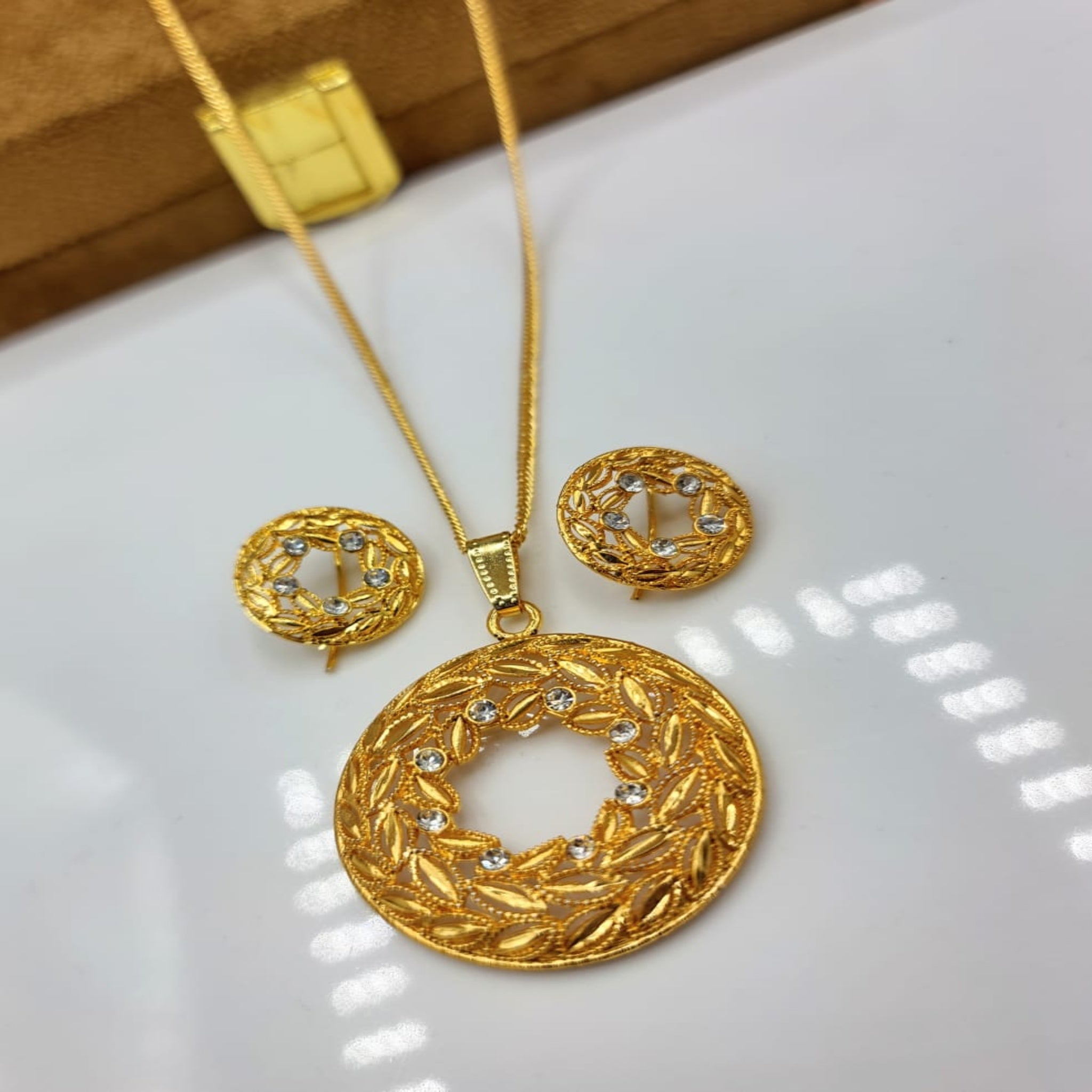 Leafy Locket Set (FDL55)