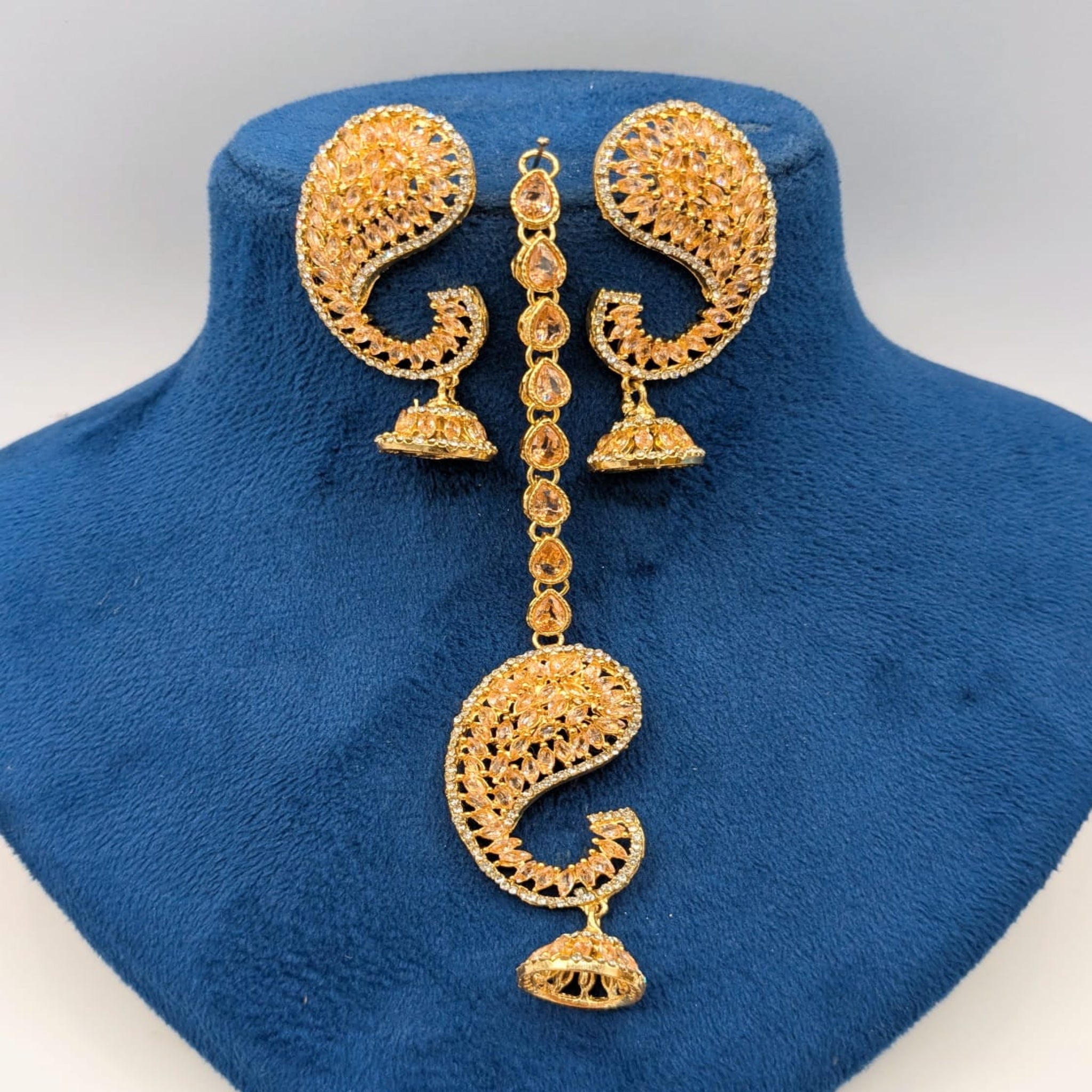 Delicate Zircon Bindi Ear Ring