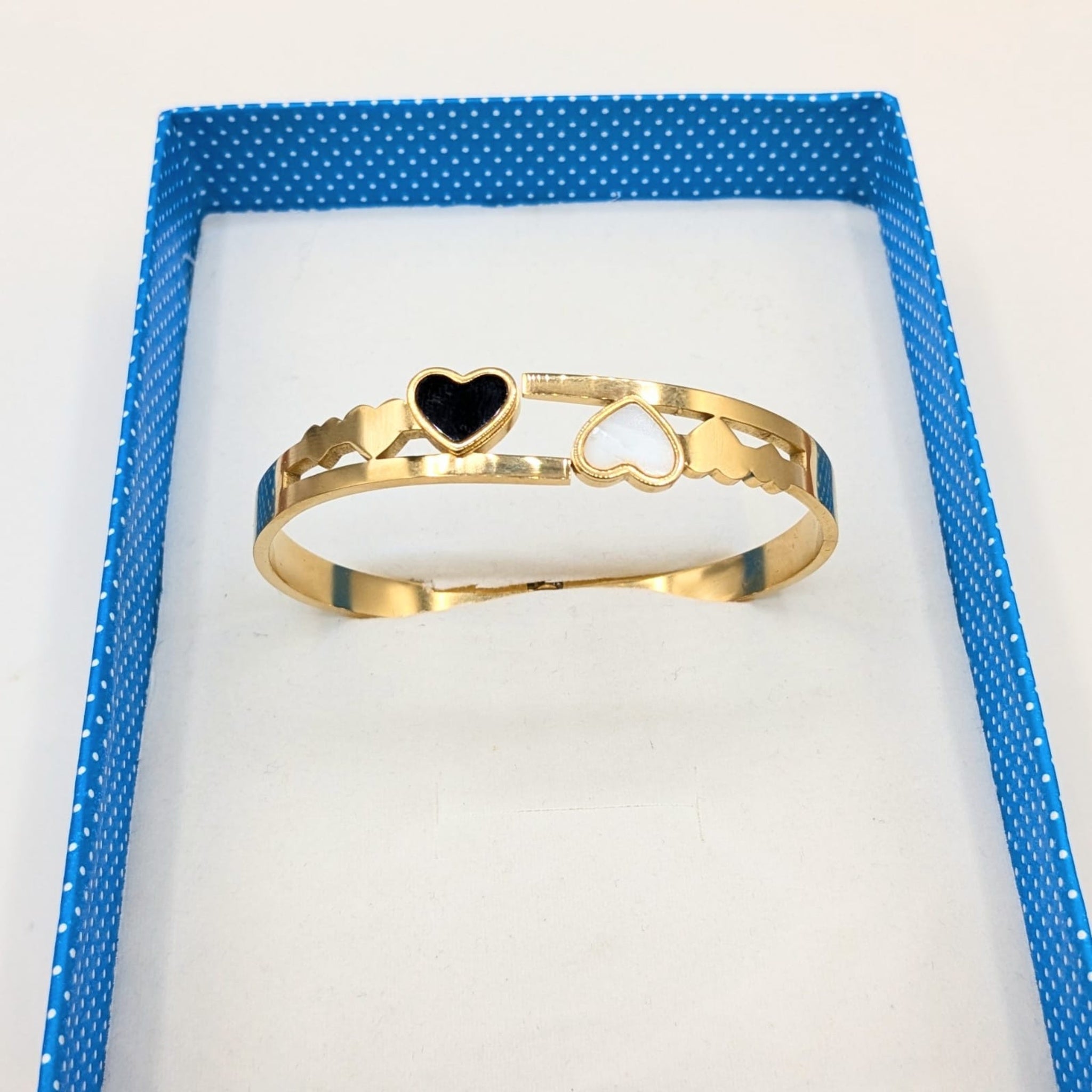 Heart Lockable Cartier Bracelet