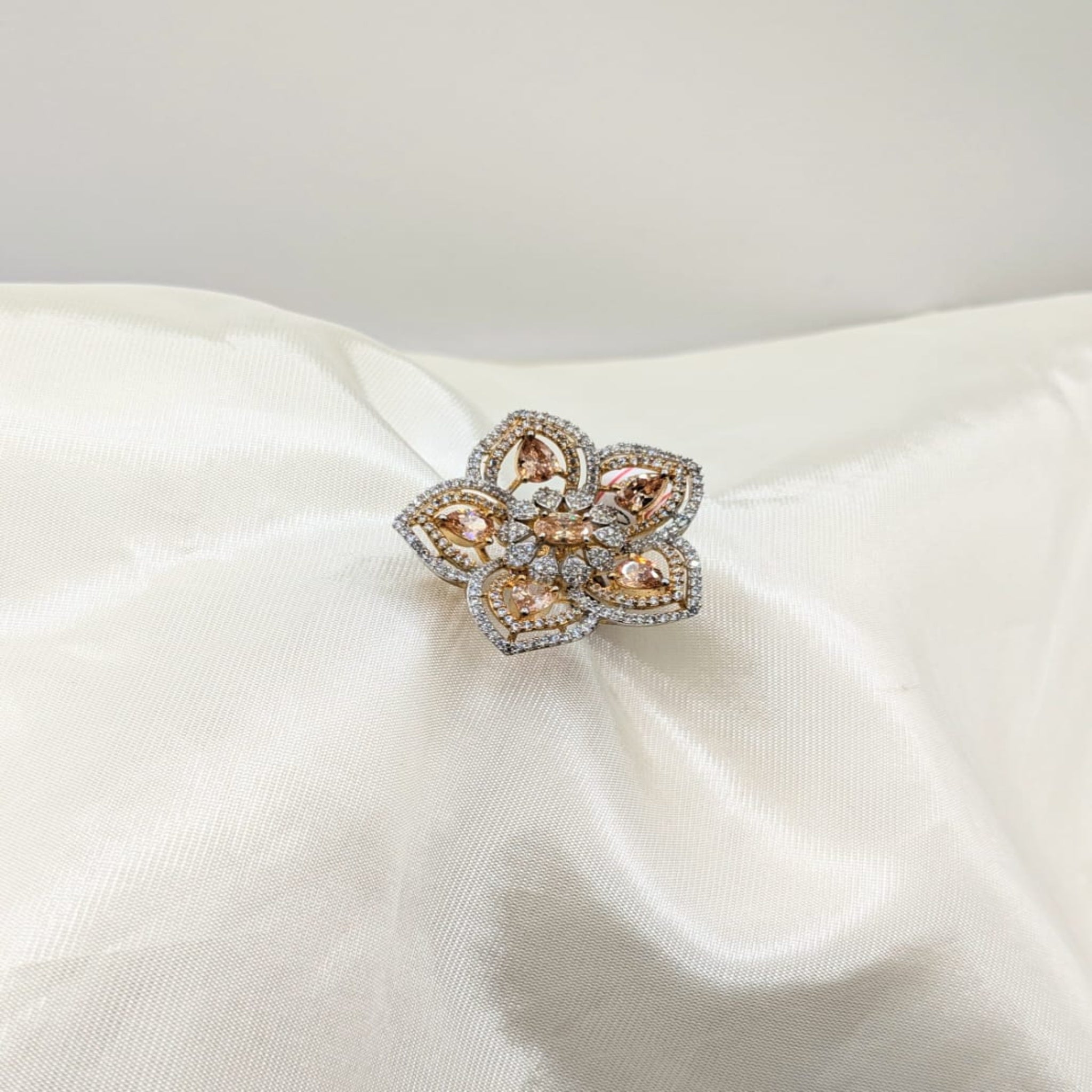 Golden Flower Karrat Ring (FSR59)