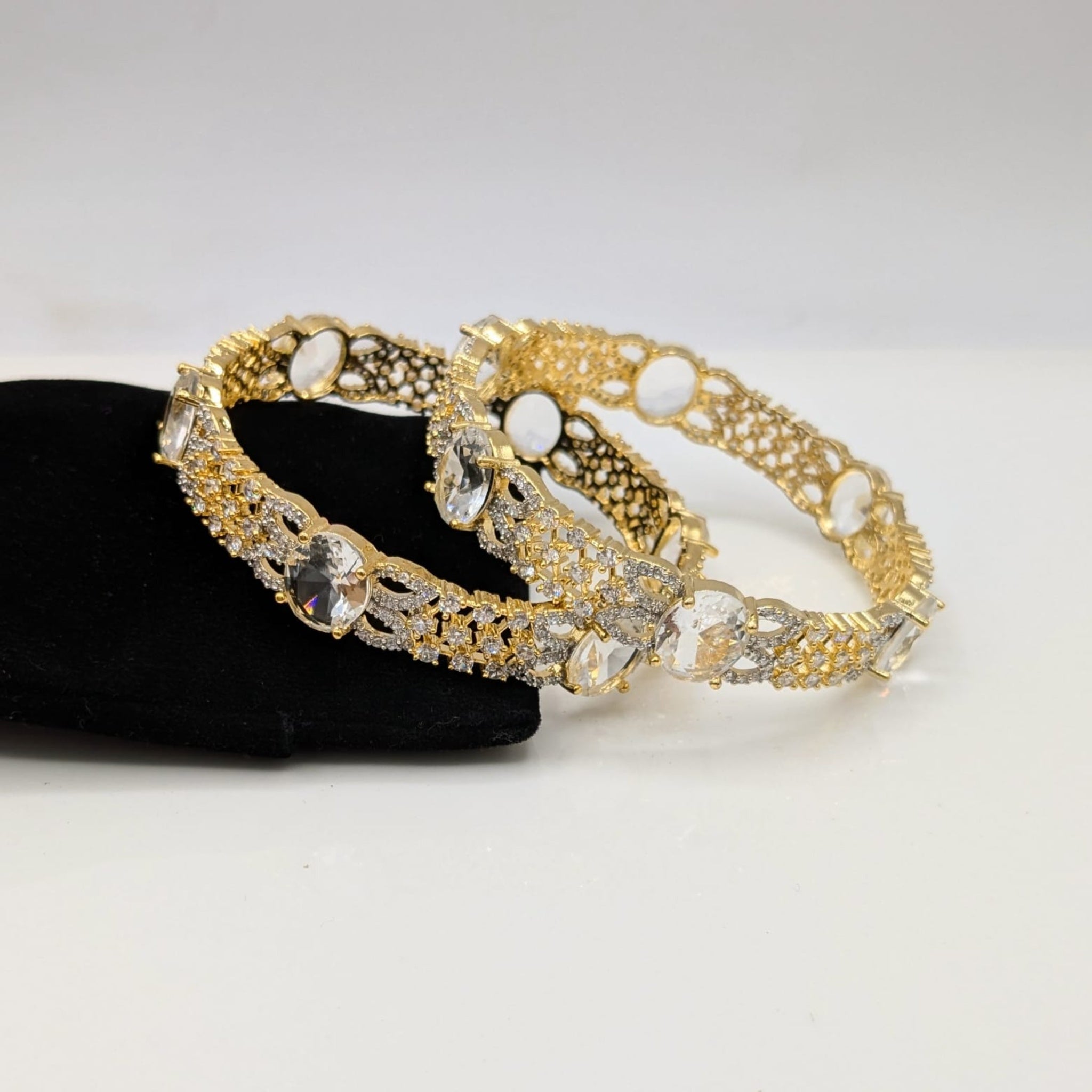 Karrat Zircon Elegant Kara (FSAB33)