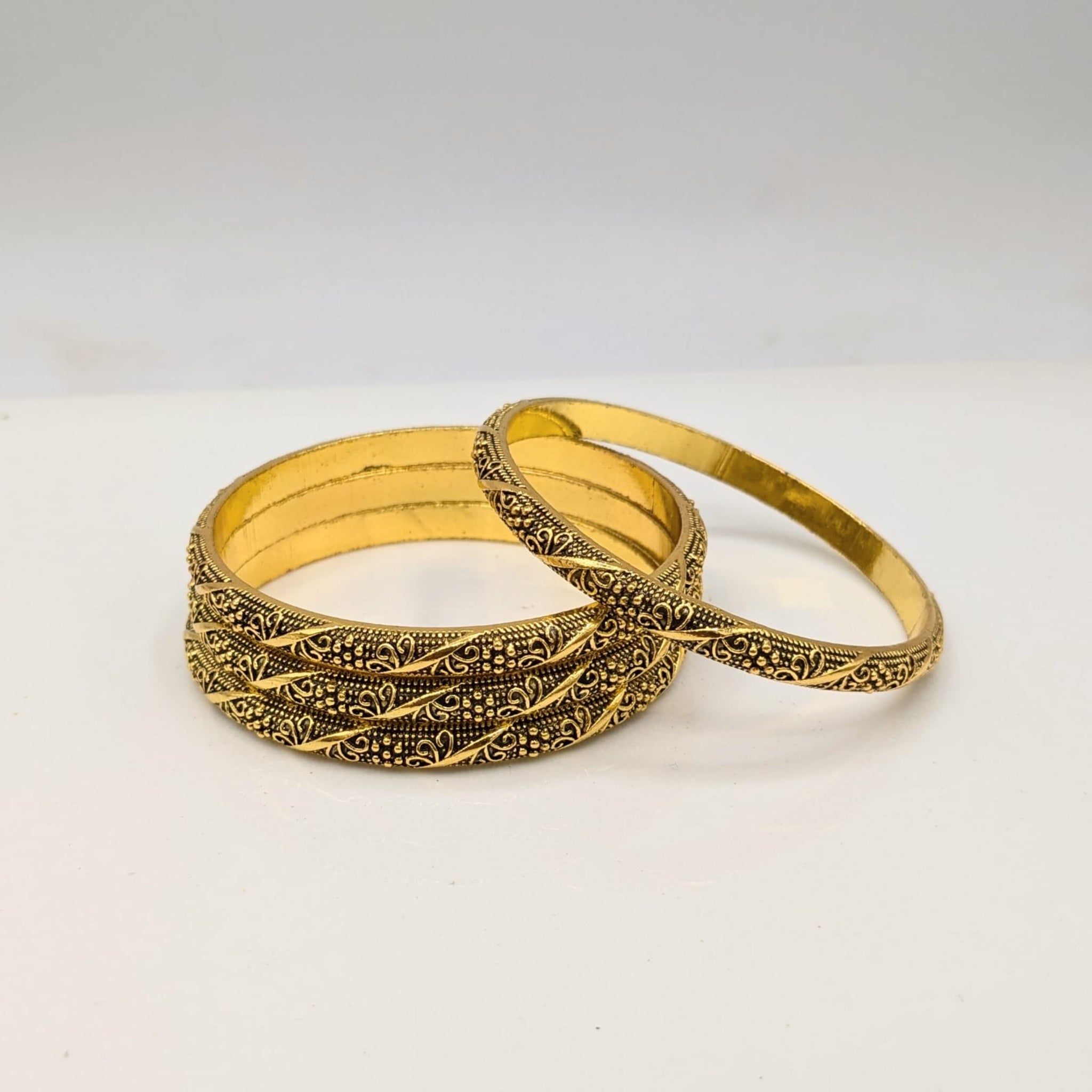 Delicate Antique Bangles (FSB25)