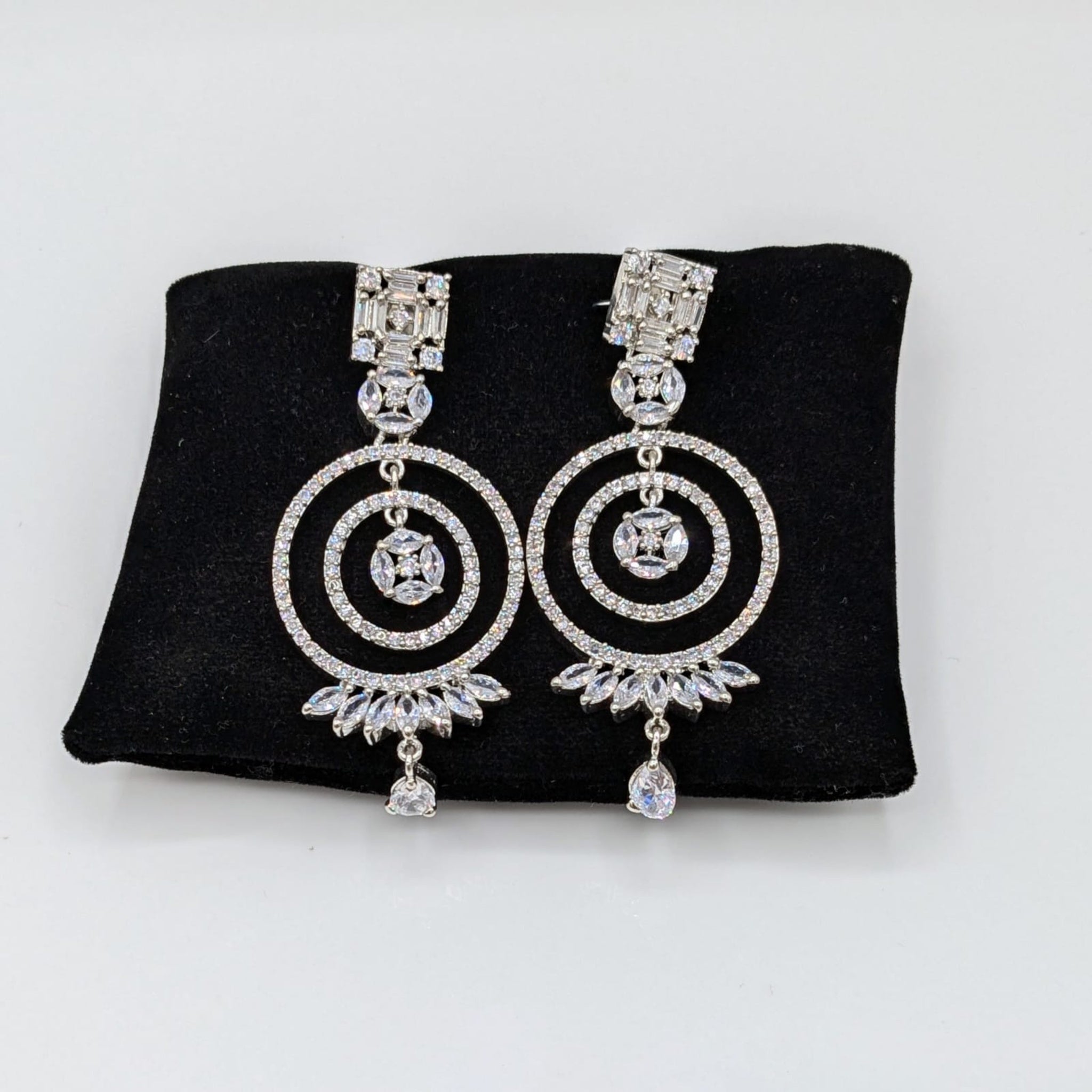 AD Karrat Silver Ear Rings (FSE65)