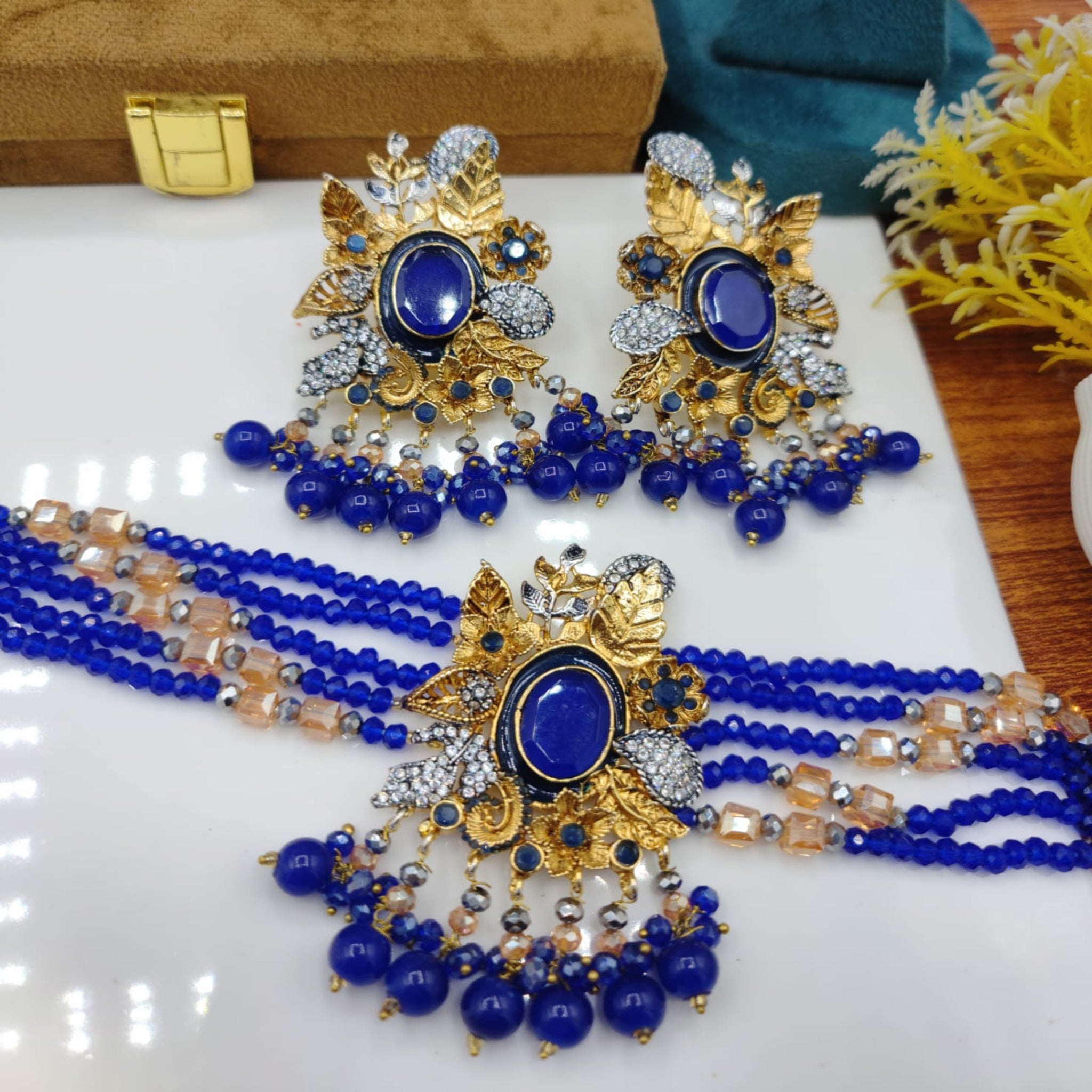 Blue Champ Choker Necklace (FDN64)