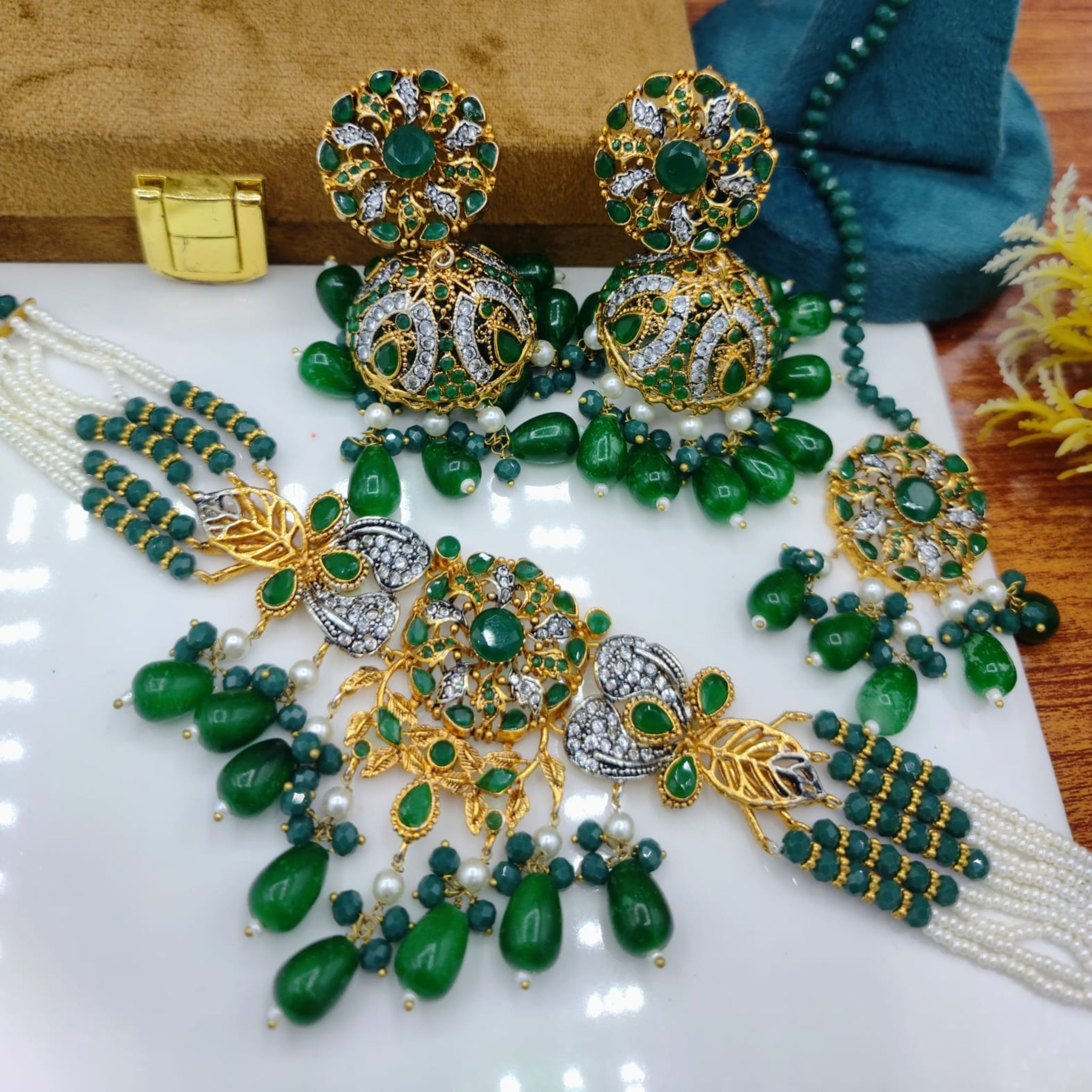 Green kundan Beaded Choker Necklace (FDN69)