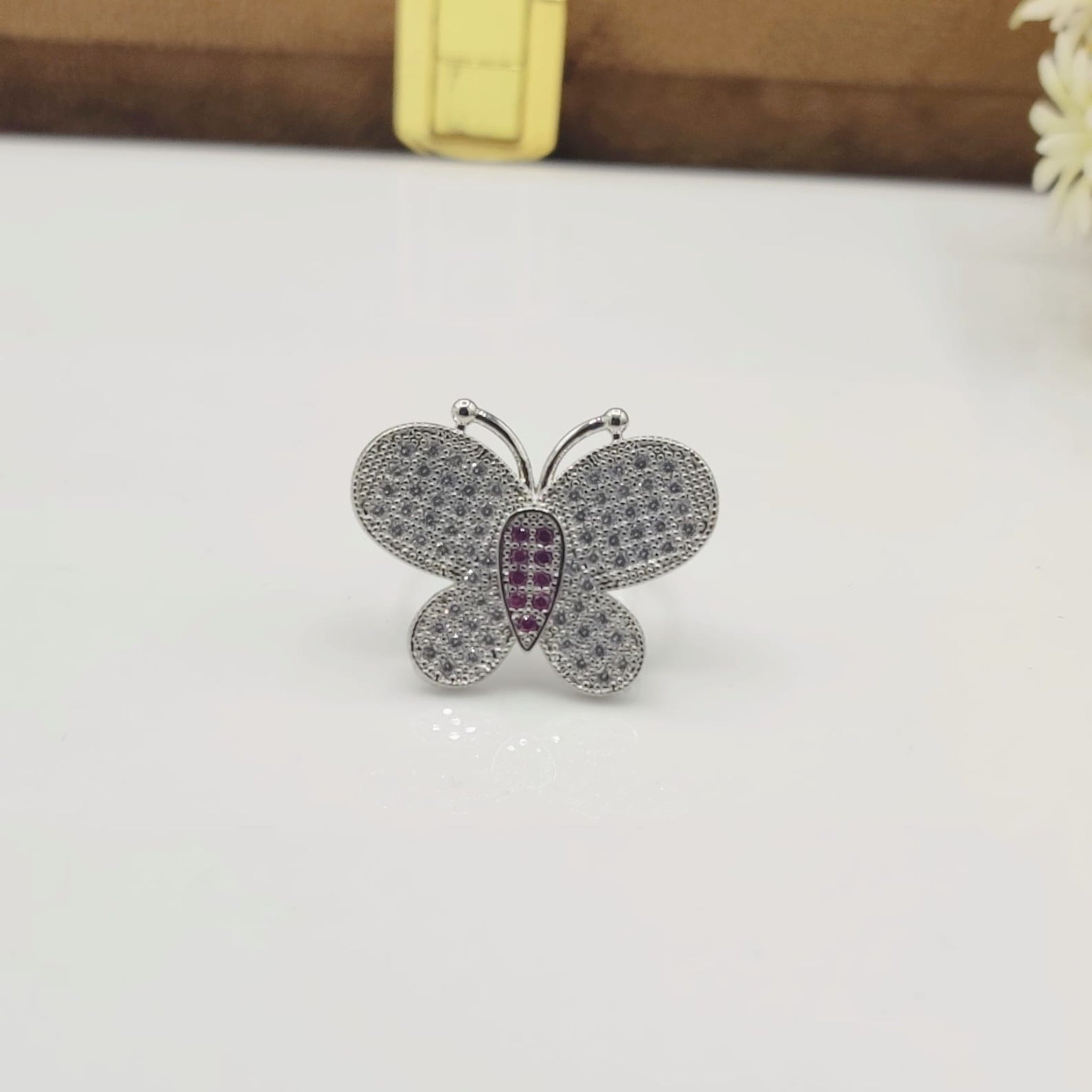 Zircolos Butterfly Ring (FSR70)