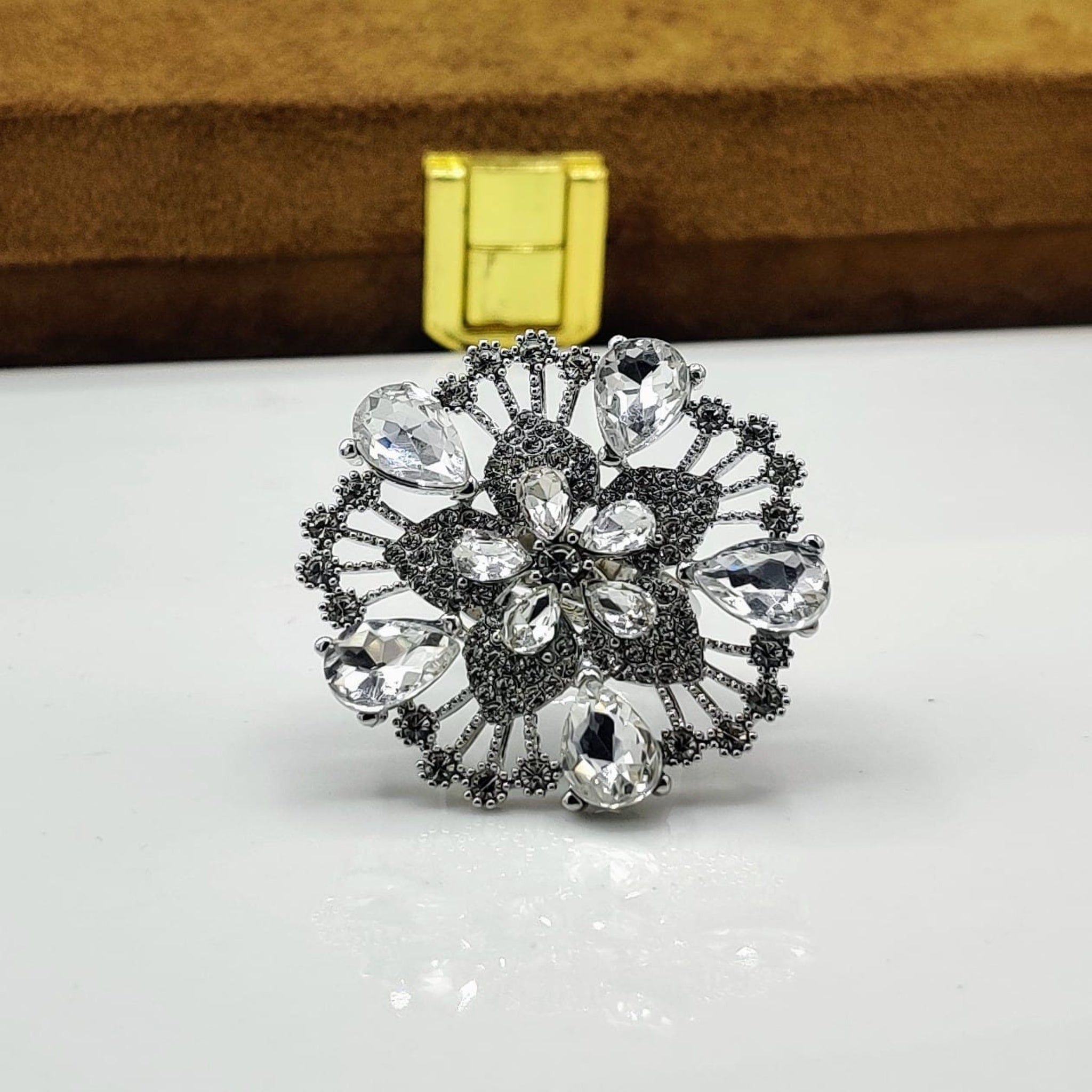 Beautiful Big Dial Ring (FSR75)