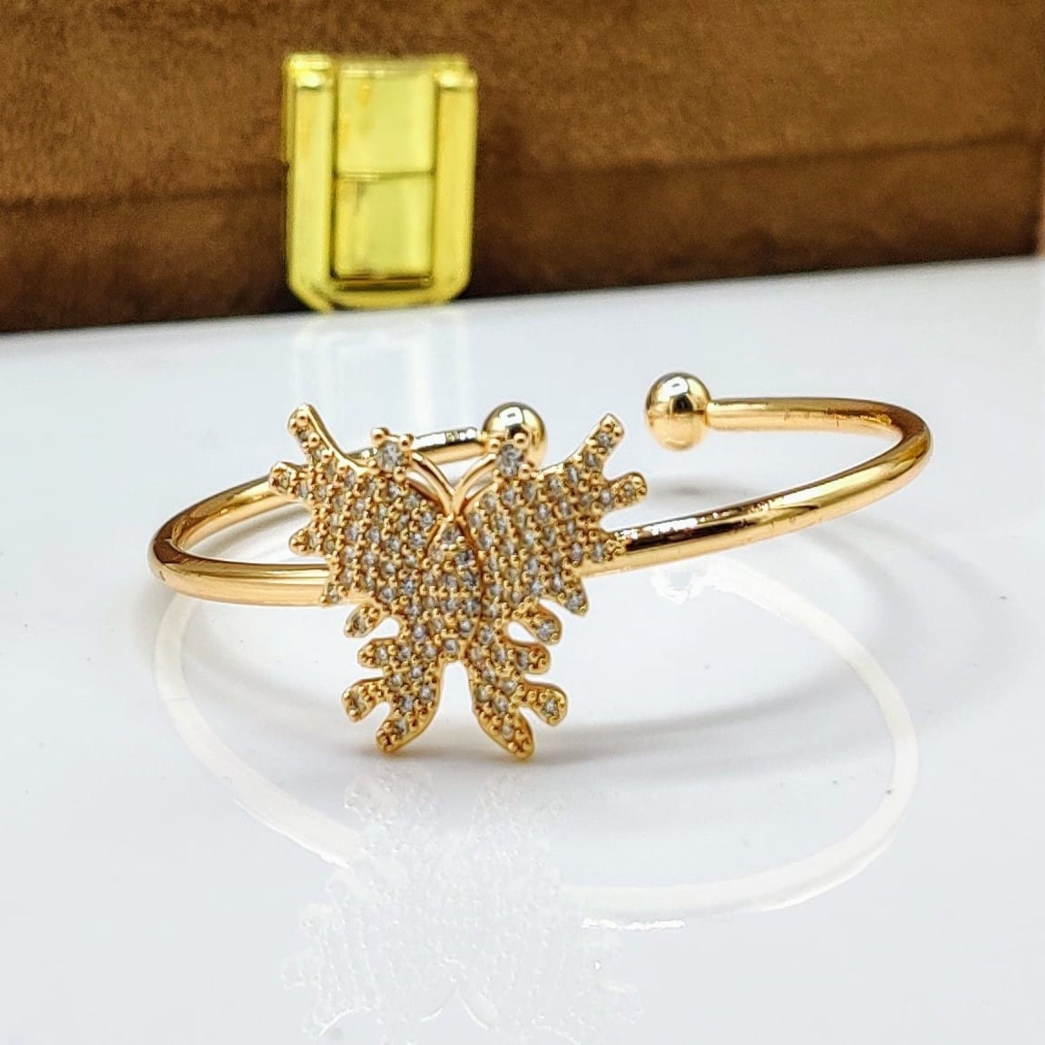 Butterfly Bracelet Golden