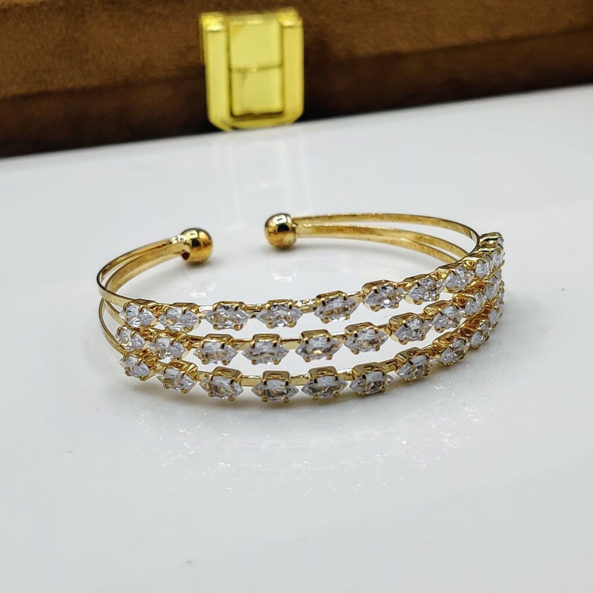 Tubelight Zircon Bracelet
