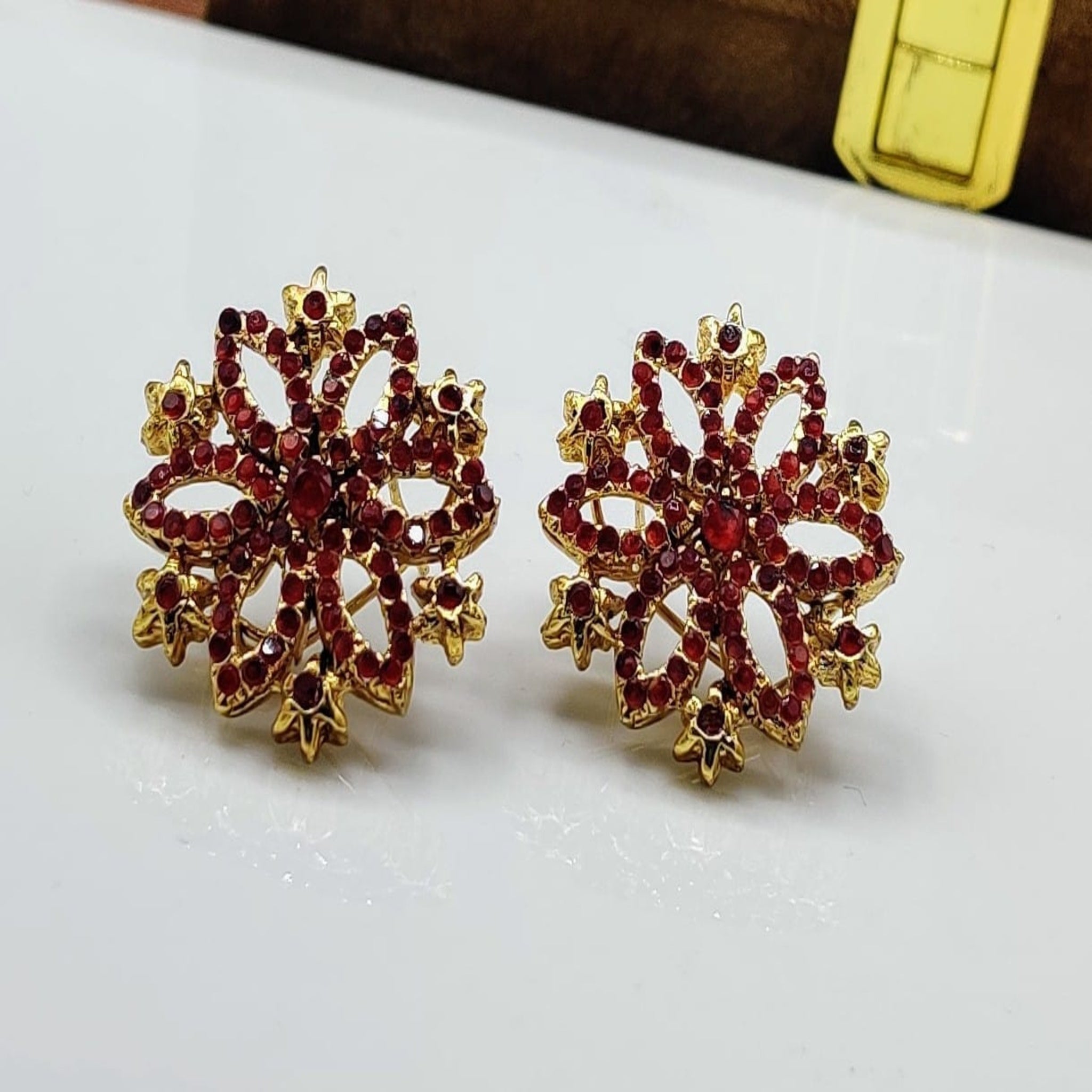 Flower Studs Ruby (FSE71)