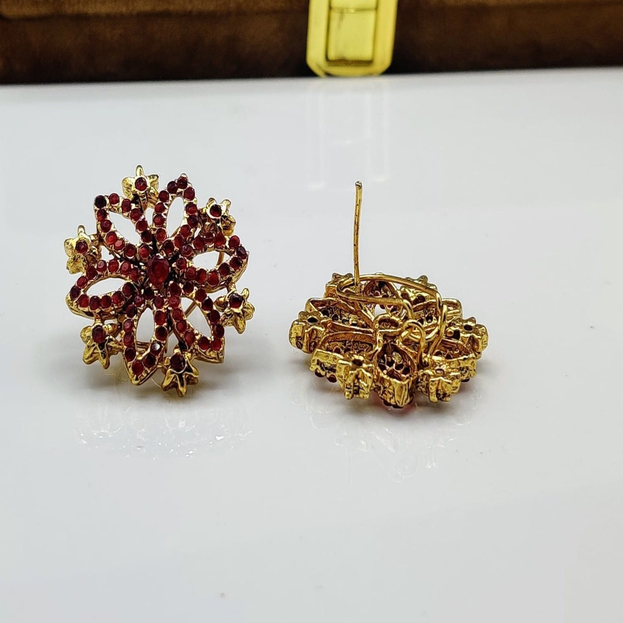Flower Studs Ruby (FSE71)