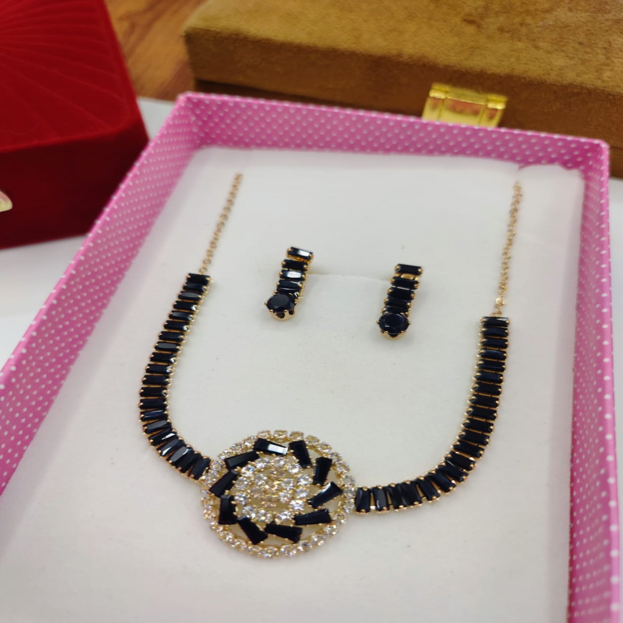 Zircon Locket Set (FDL16)