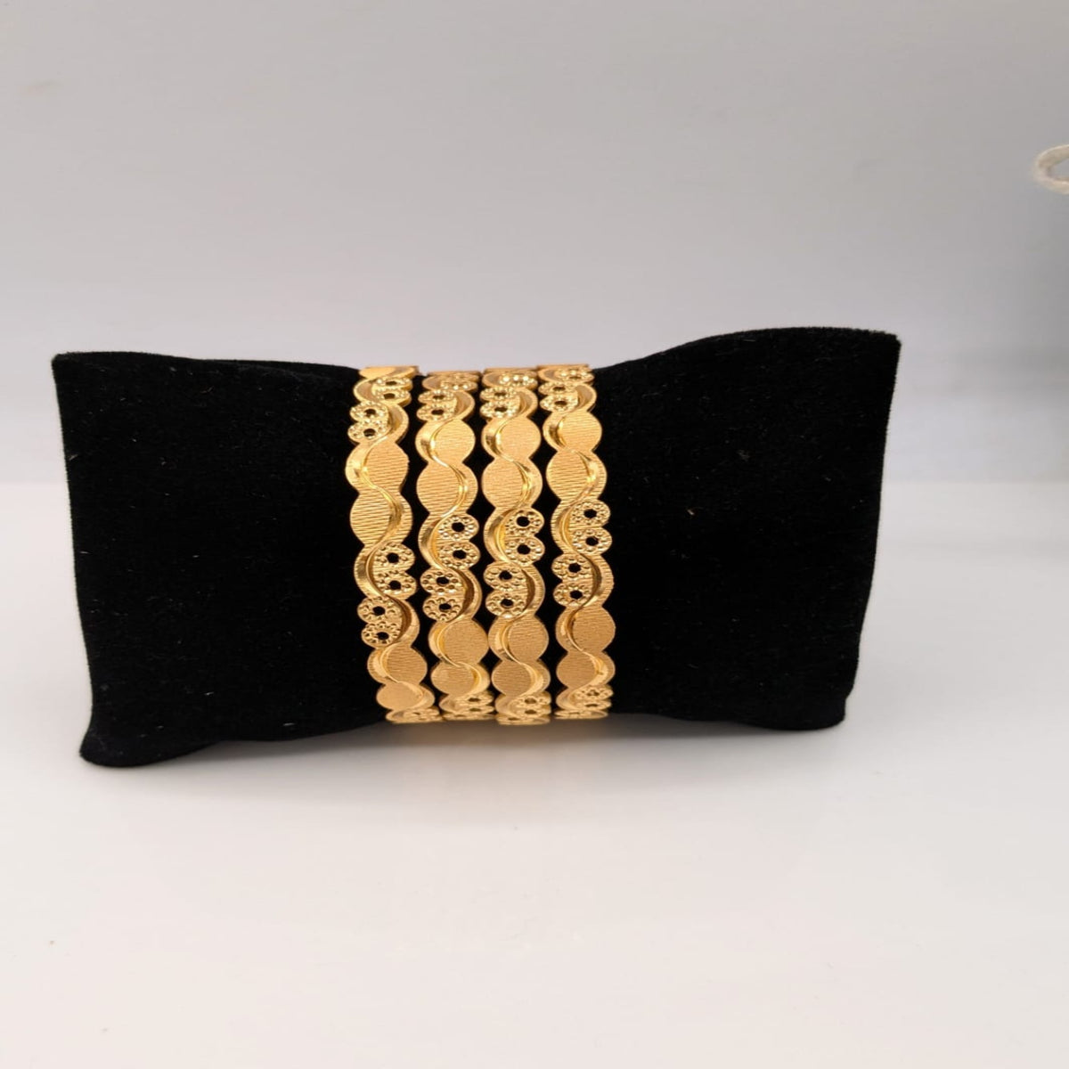 GP 4 Pcs Fancy Bangles (FSB54)