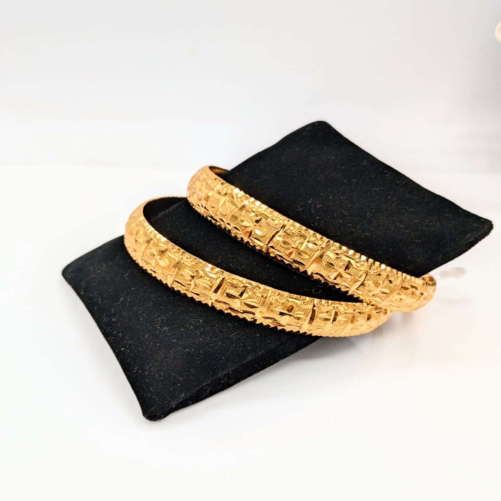 2 Pc GP Kara (FSKB11)