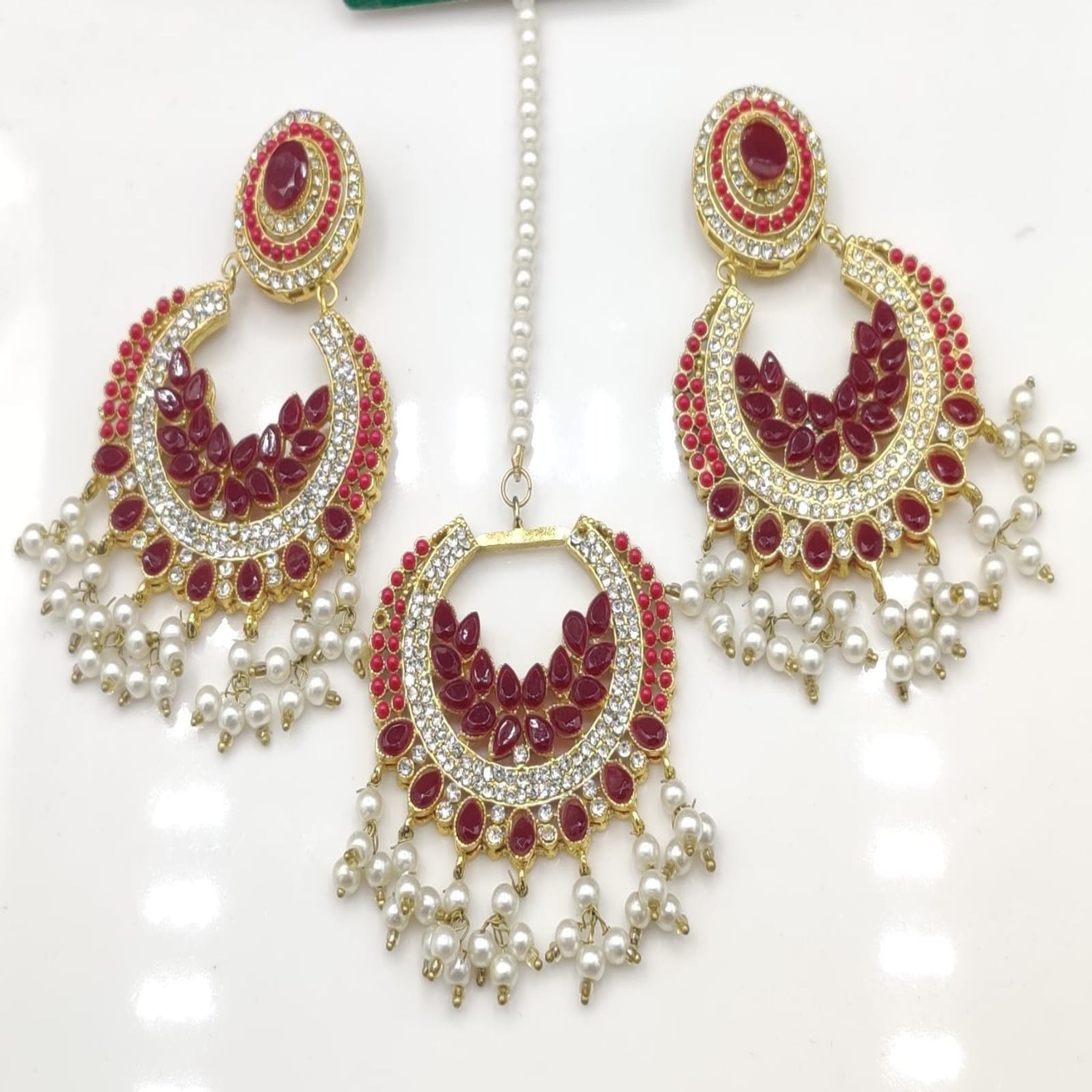 Delicate Bindia Ear Ring