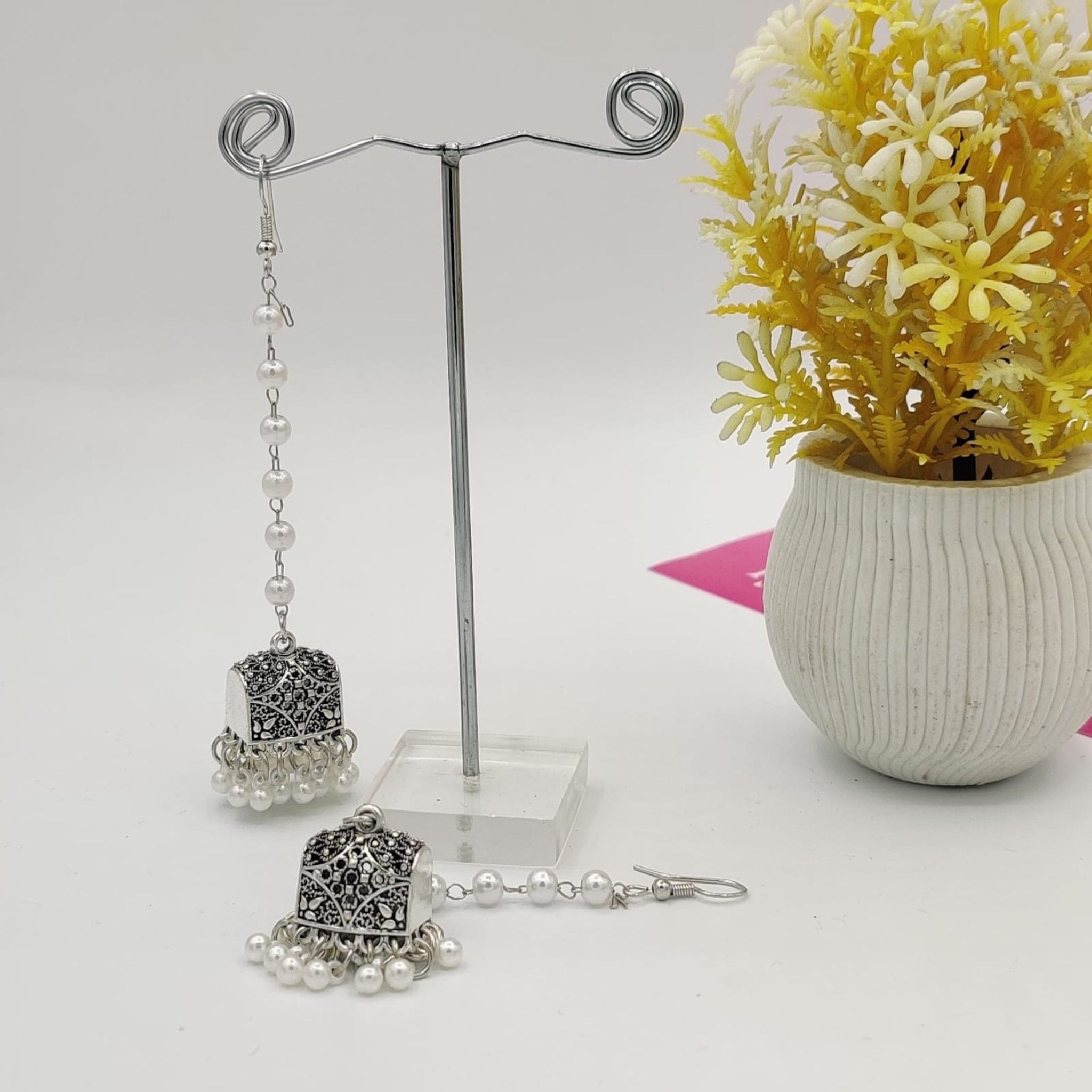 Hanging Pearl Silver Recto Jhumki (FSE82)