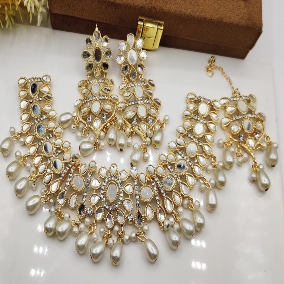 Antique Kundan Stone Necklace Set (FDN81)