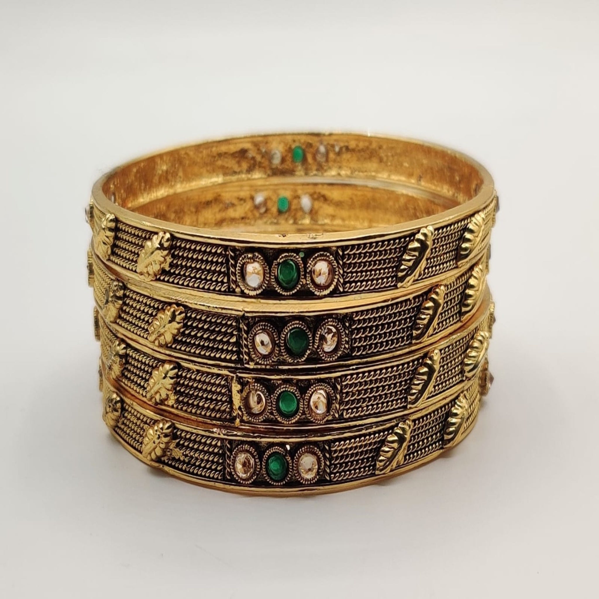 Rajwari Decent Bangles (FSRB34)
