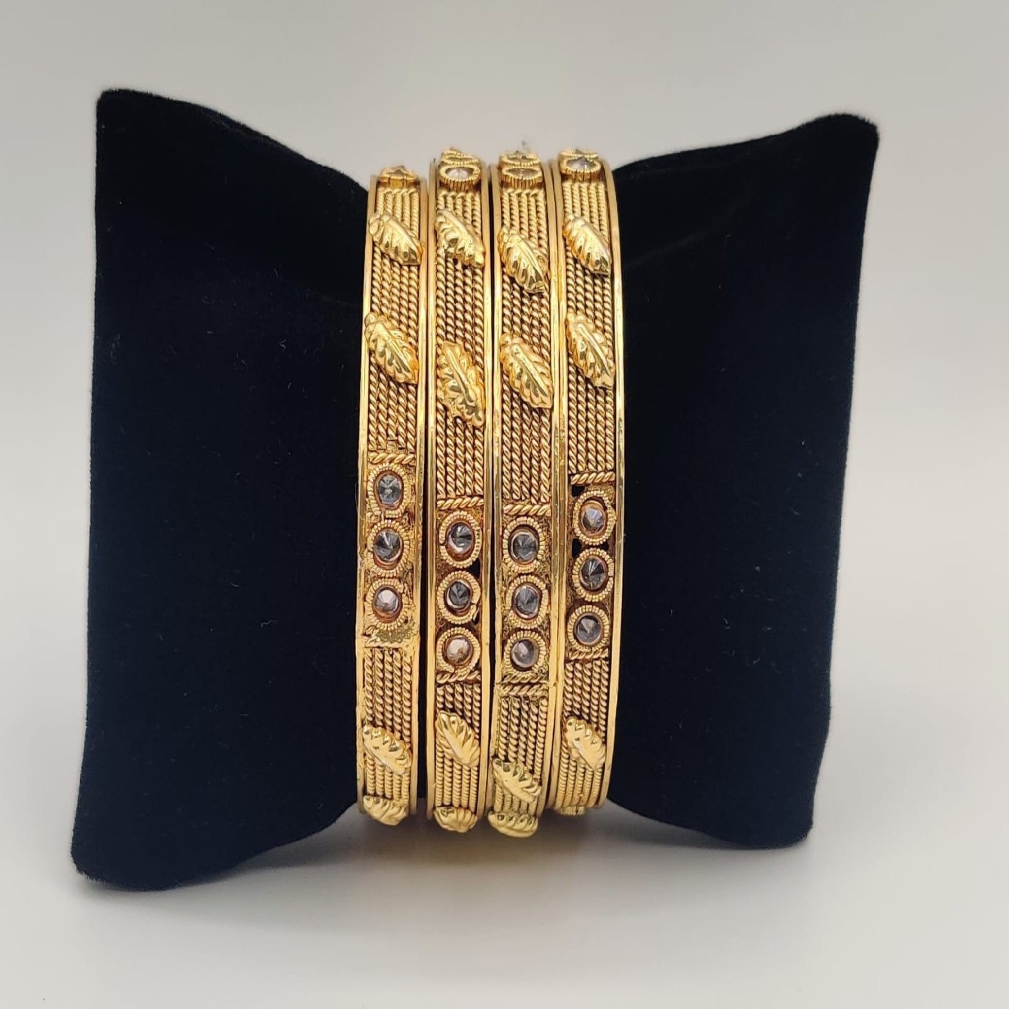 Rajwari Decent Bangles (FSRB34)