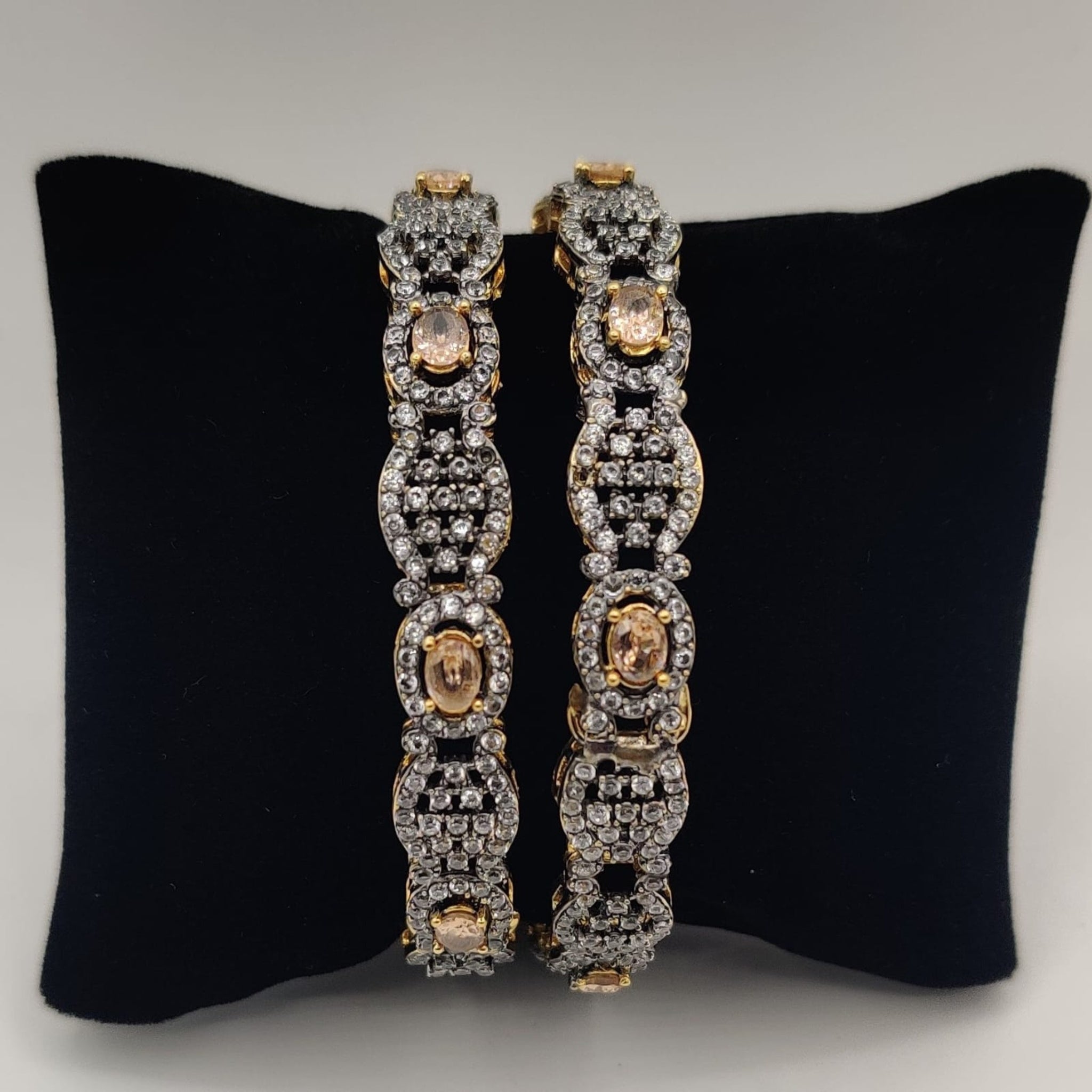 Zircon Antique Openabale Kara (FSKB6)