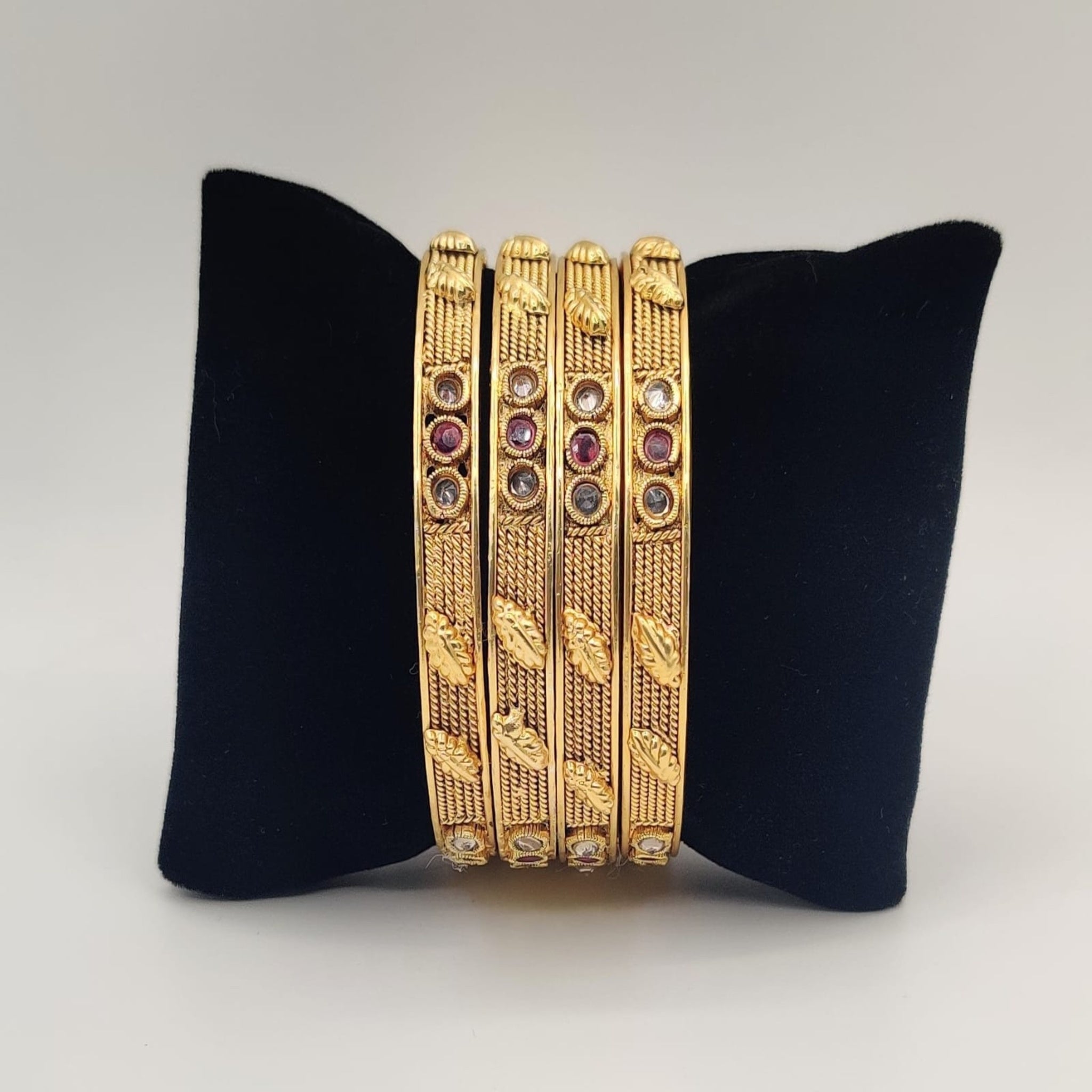 Rajwari Decent Bangles (FSRB34)