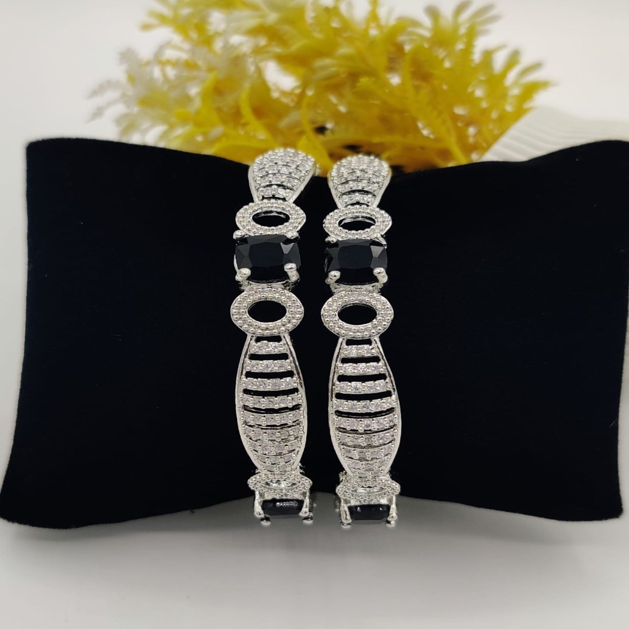 Beautiful Karrat Silver Bangles (FSAB19)