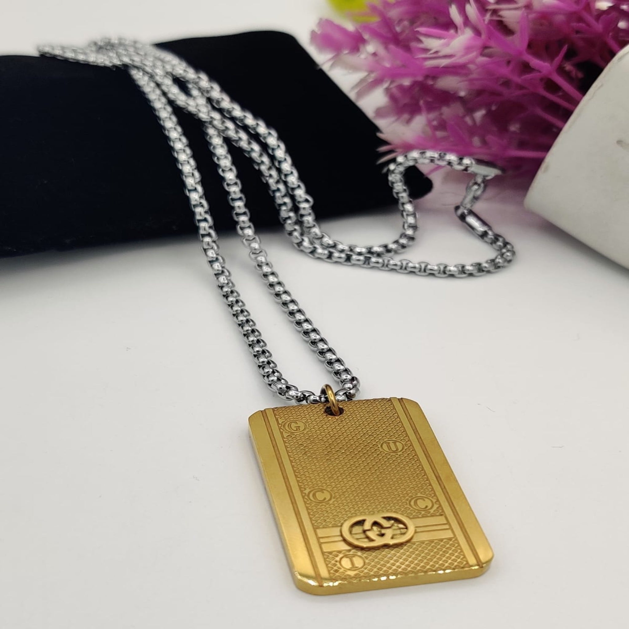 Gucci Golden Locket Men's