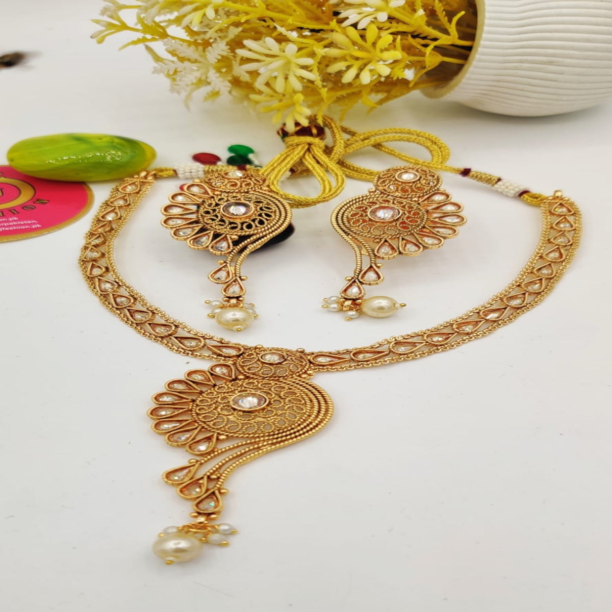 Rajwari Stylish New Necklace Set (FDRN16)