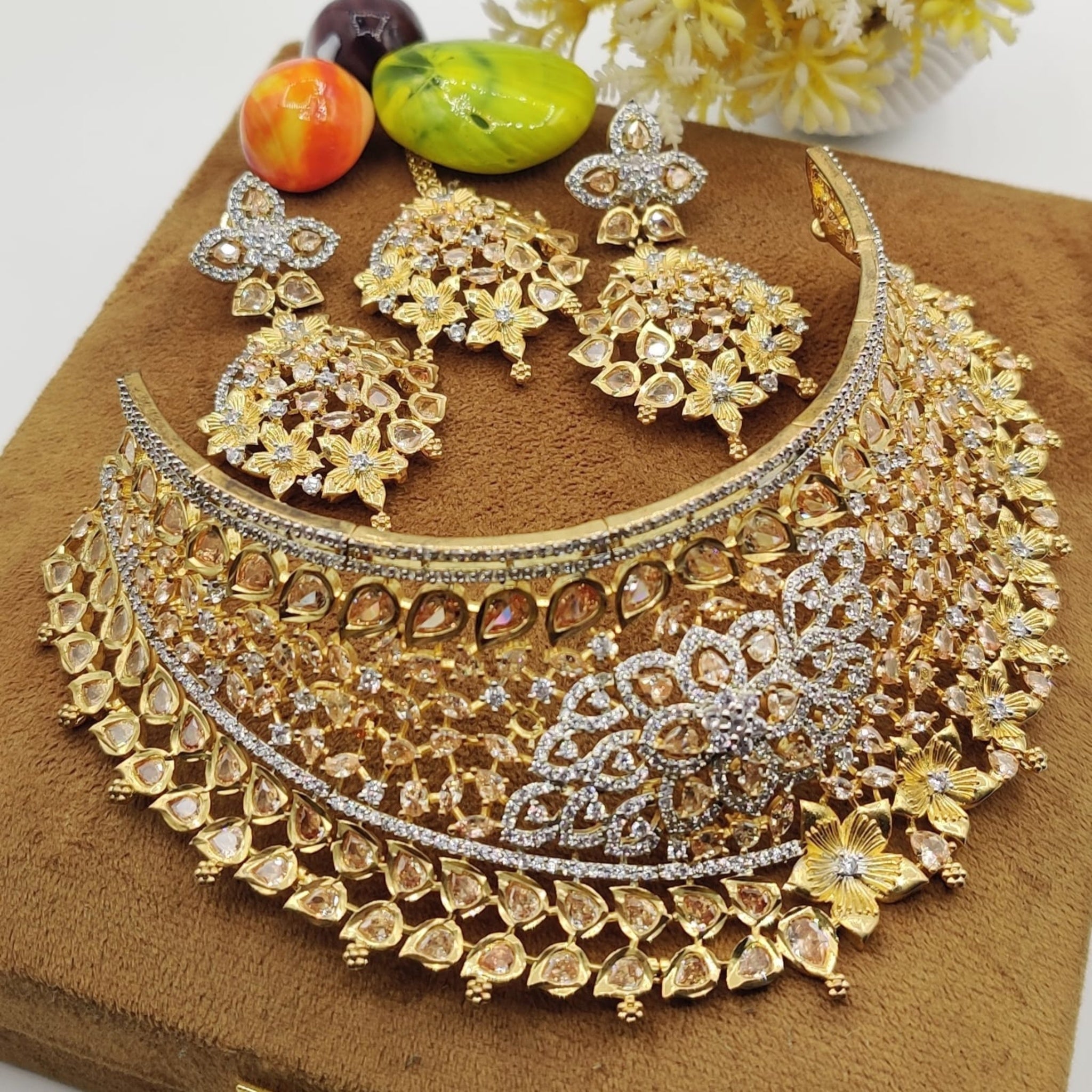 AD Golden Necklace Set (FDAN5)