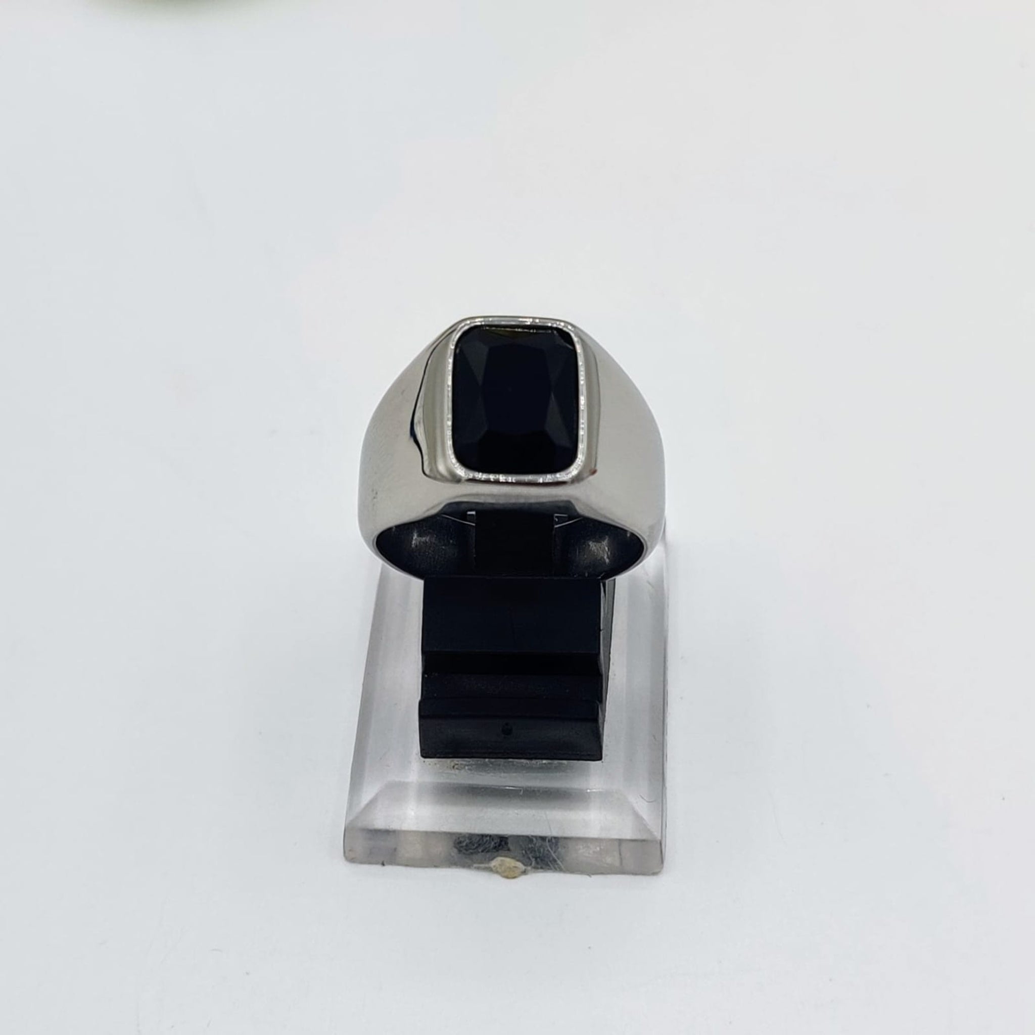 Black Silver Gents Ring