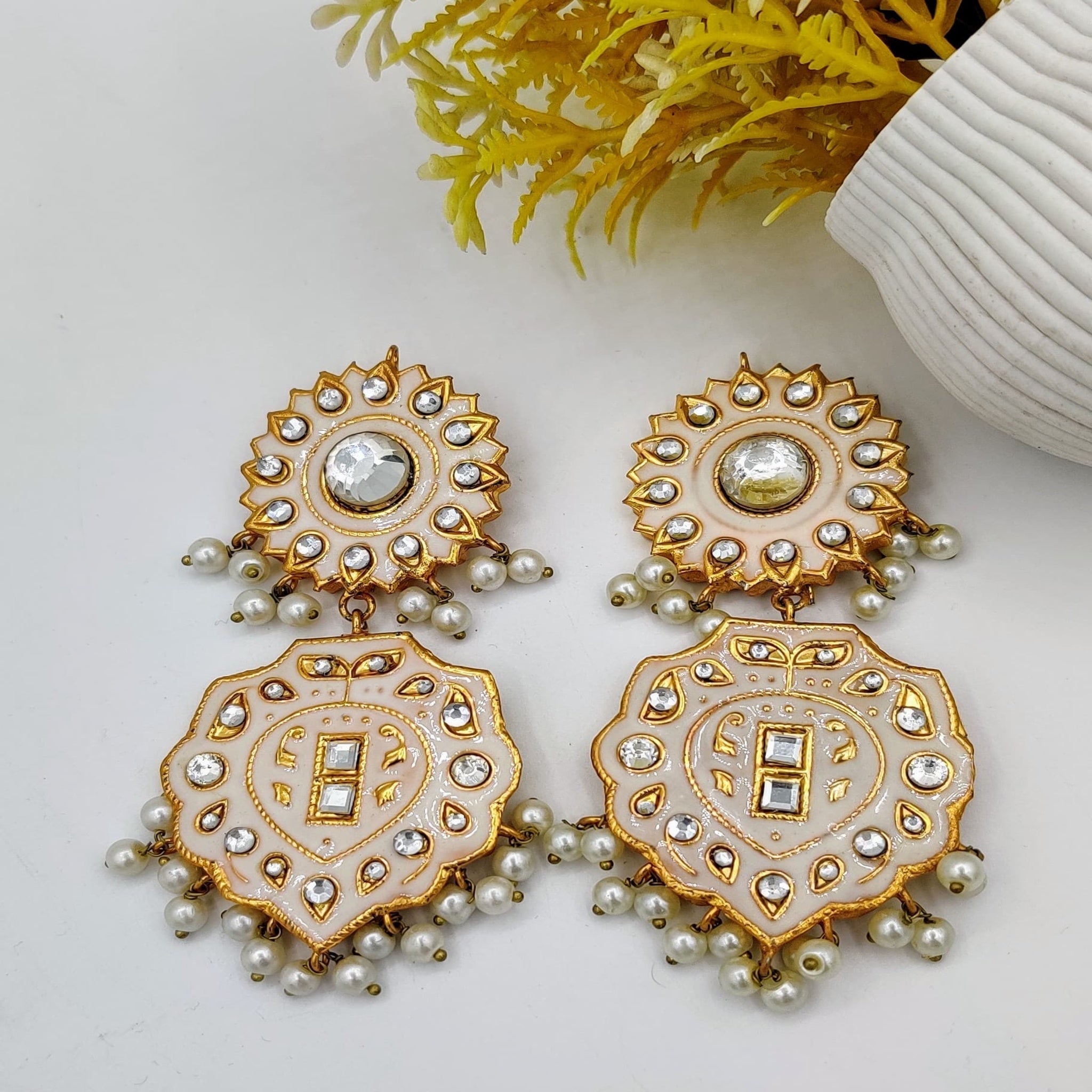 Gracious MeenaKari Jhumka(Es91)