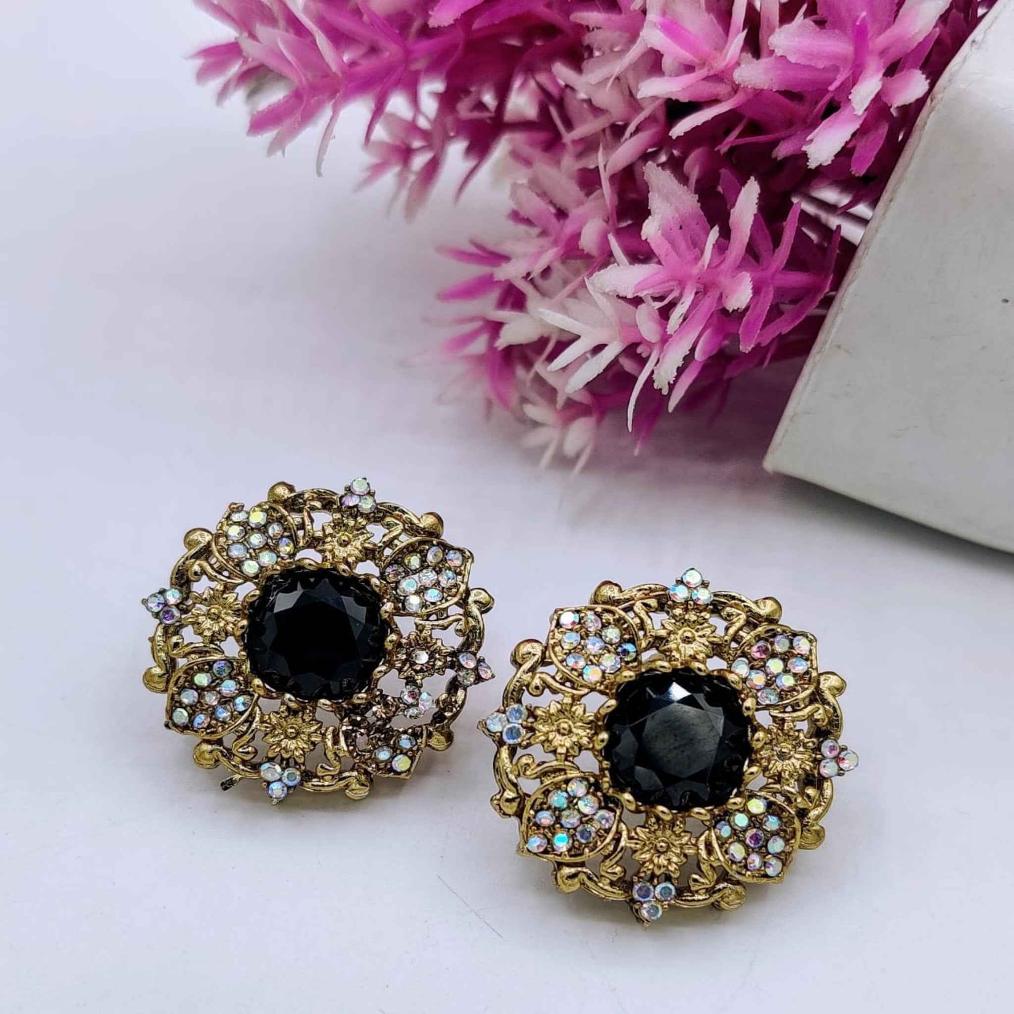 Stonish Ear Tops (FSE97)