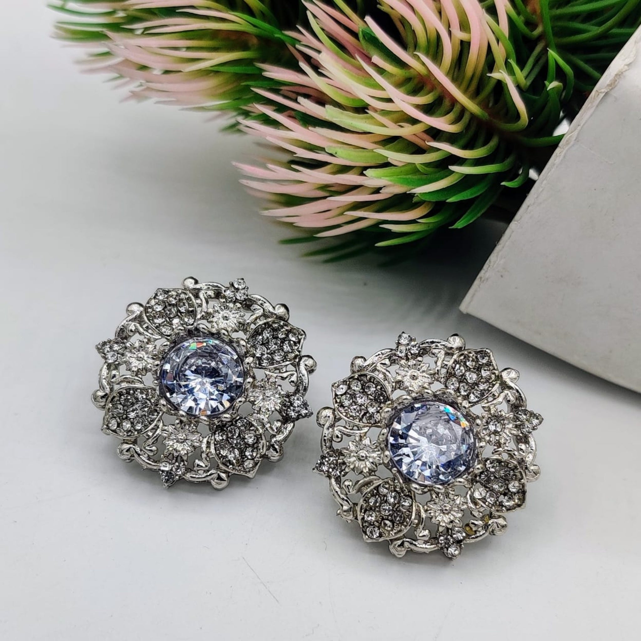 Silver Rounded Tops (FSE98)