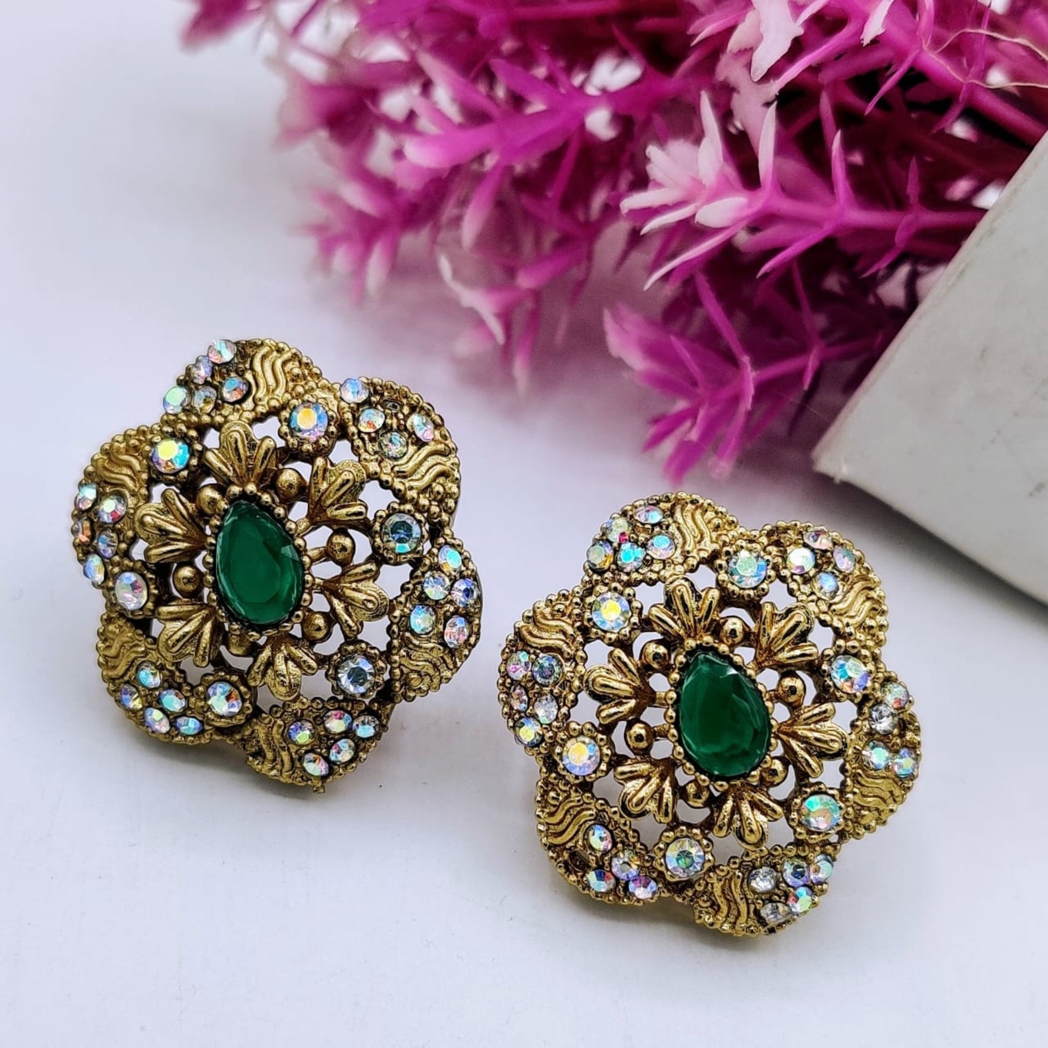 Antique Golden Flourish Tops (FSE101)