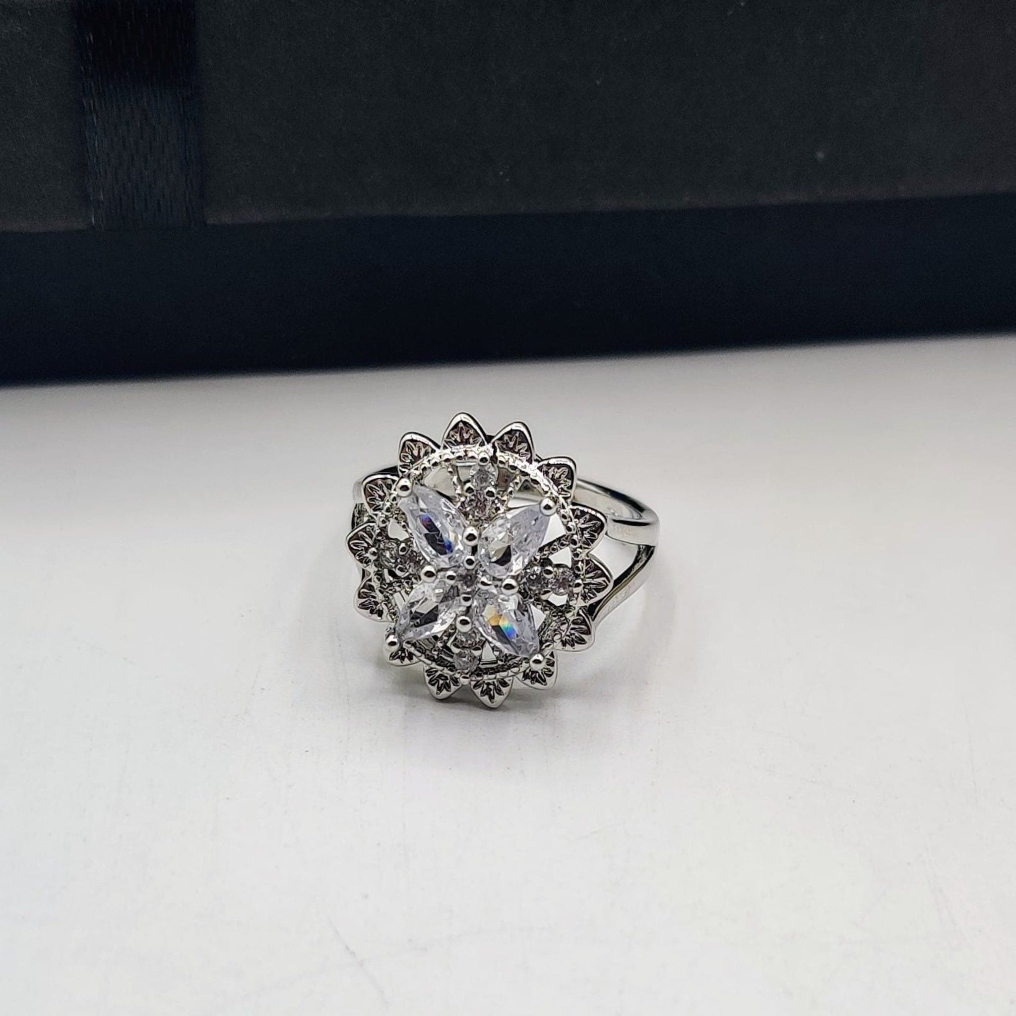 Silver White Zircon Ring (FSR106)